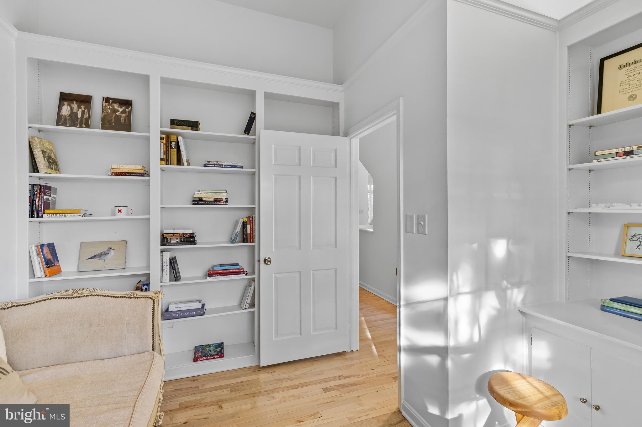 SOUTHGATE HARBOR - Residential