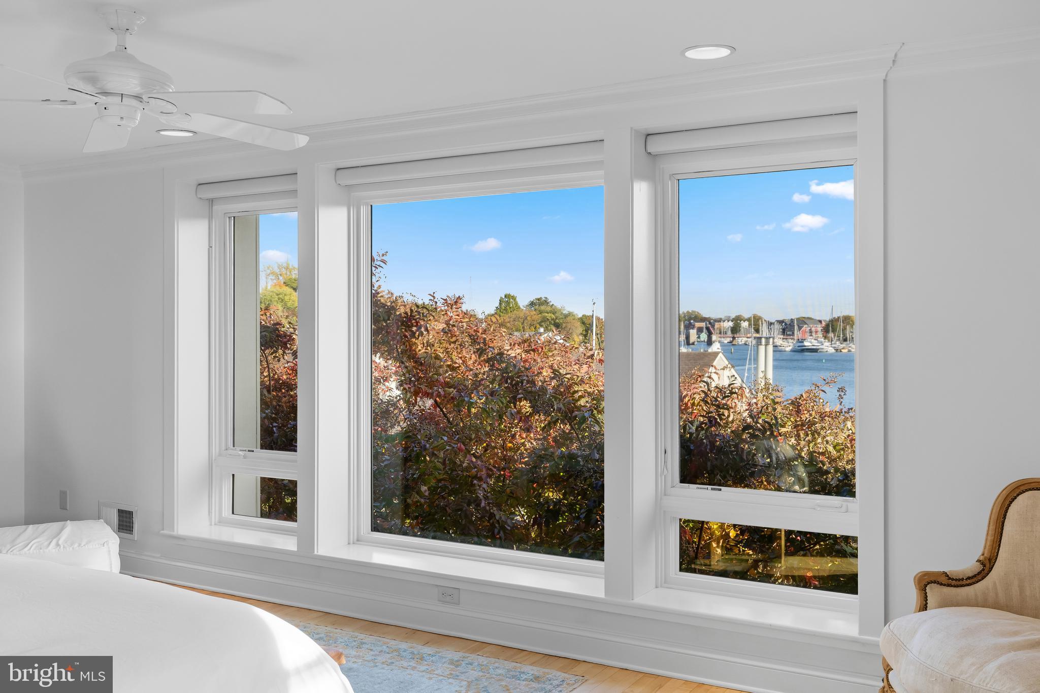 SOUTHGATE HARBOR - Residential