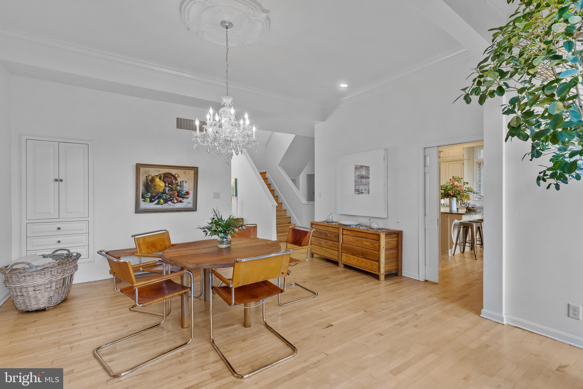 SOUTHGATE HARBOR - Residential