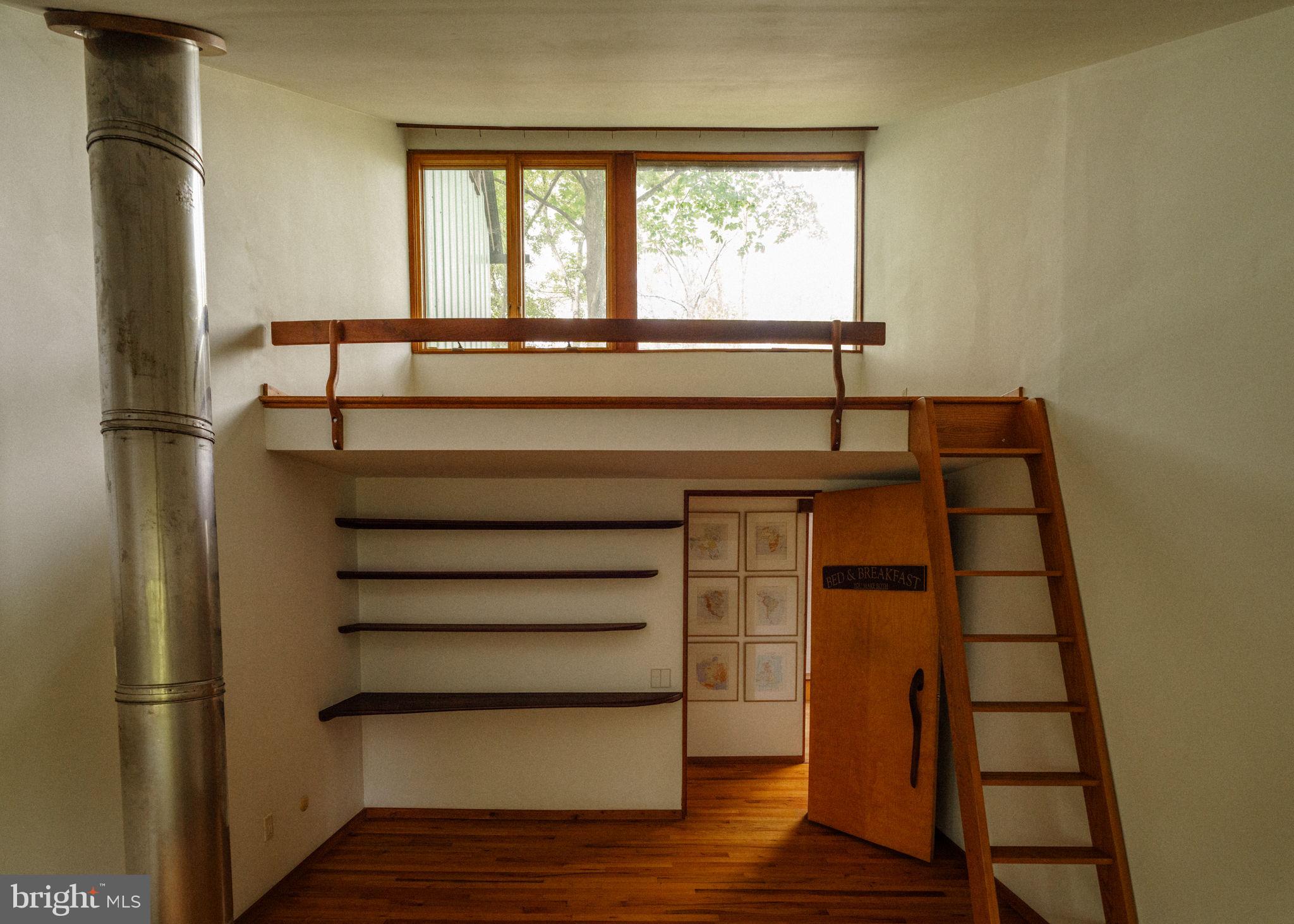 RADNOR HUNT - Residential