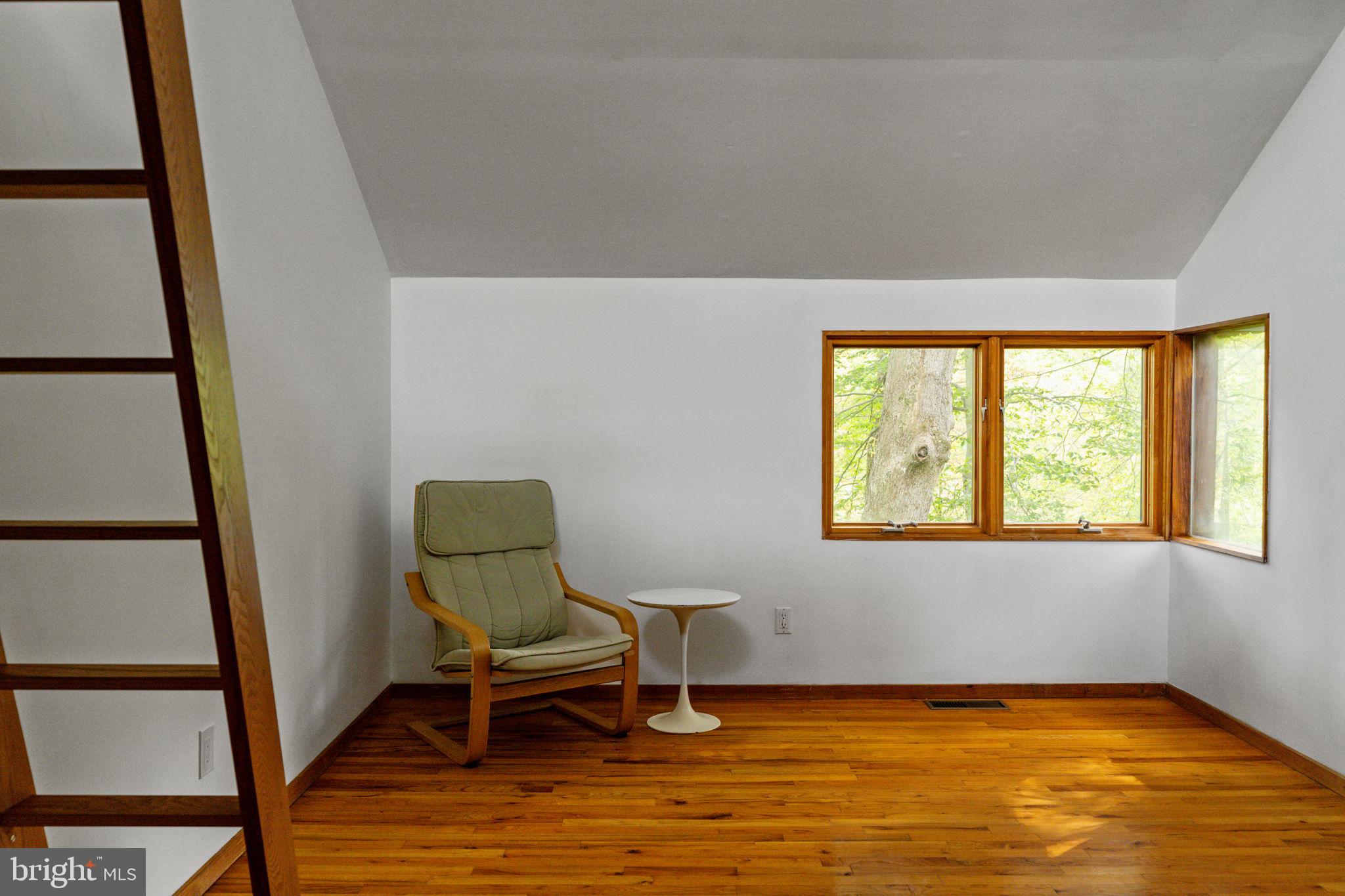 RADNOR HUNT - Residential
