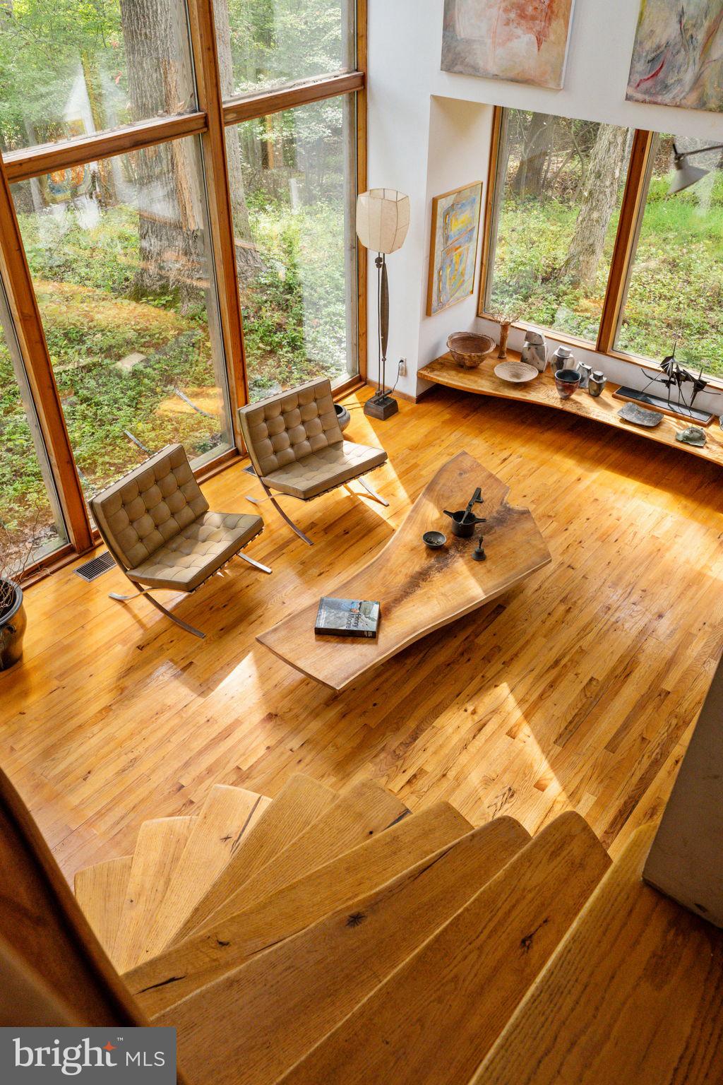 RADNOR HUNT - Residential