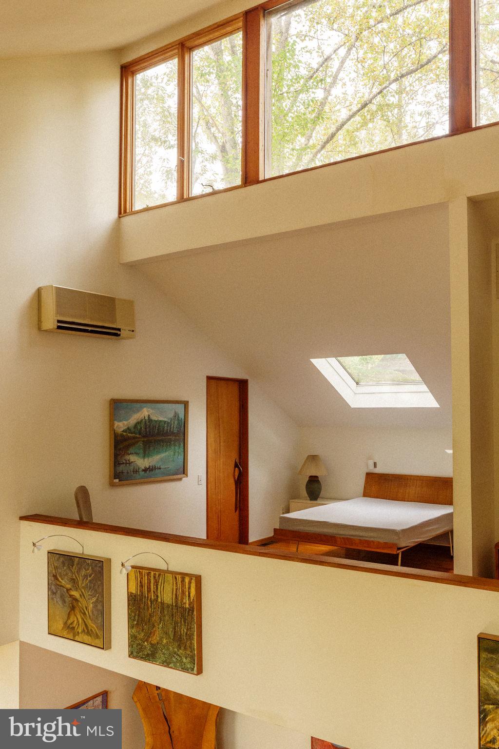 RADNOR HUNT - Residential