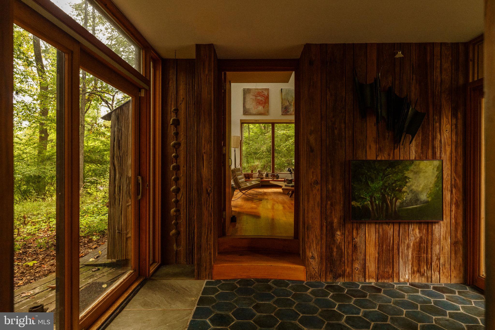 RADNOR HUNT - Residential