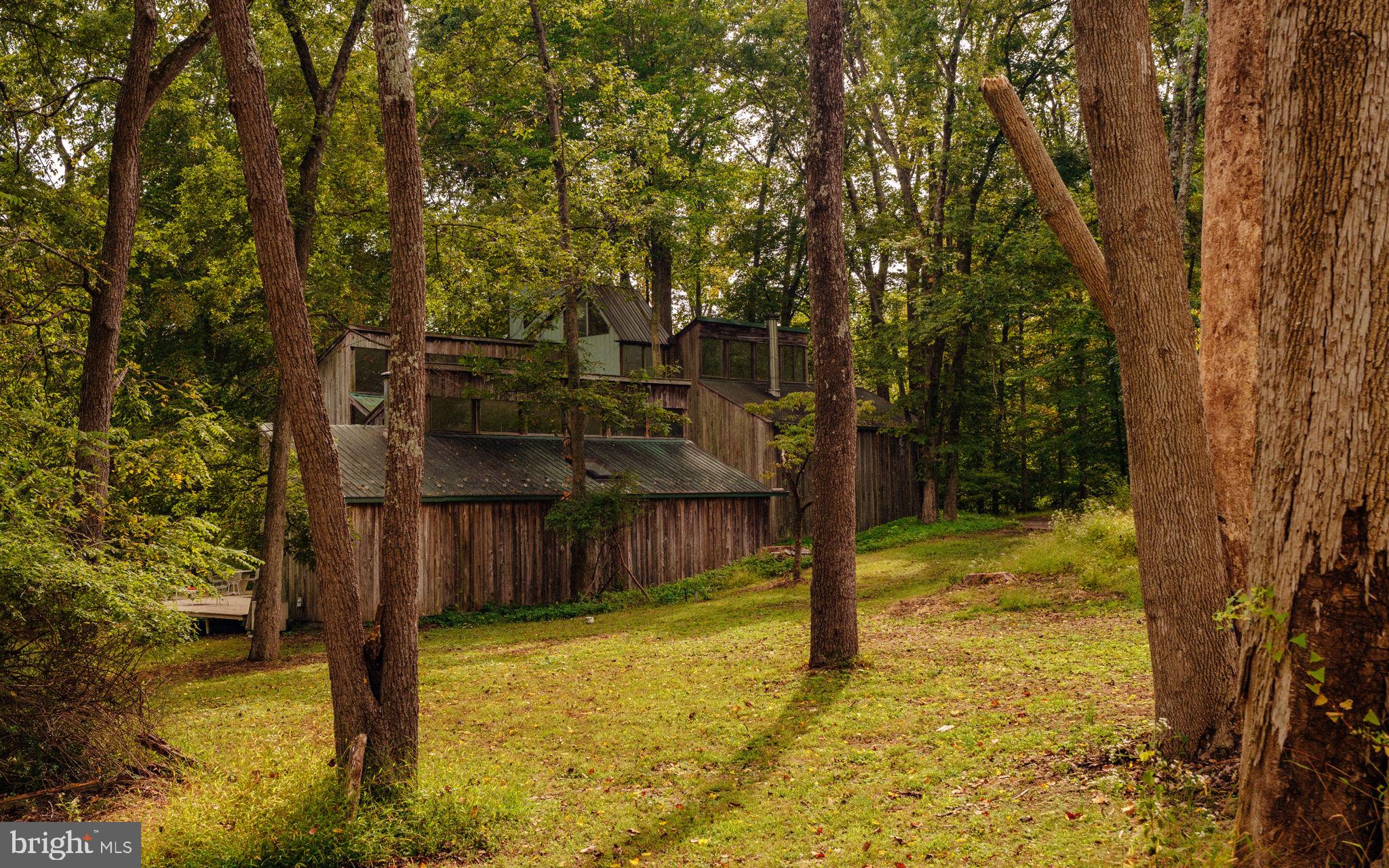 RADNOR HUNT - Residential