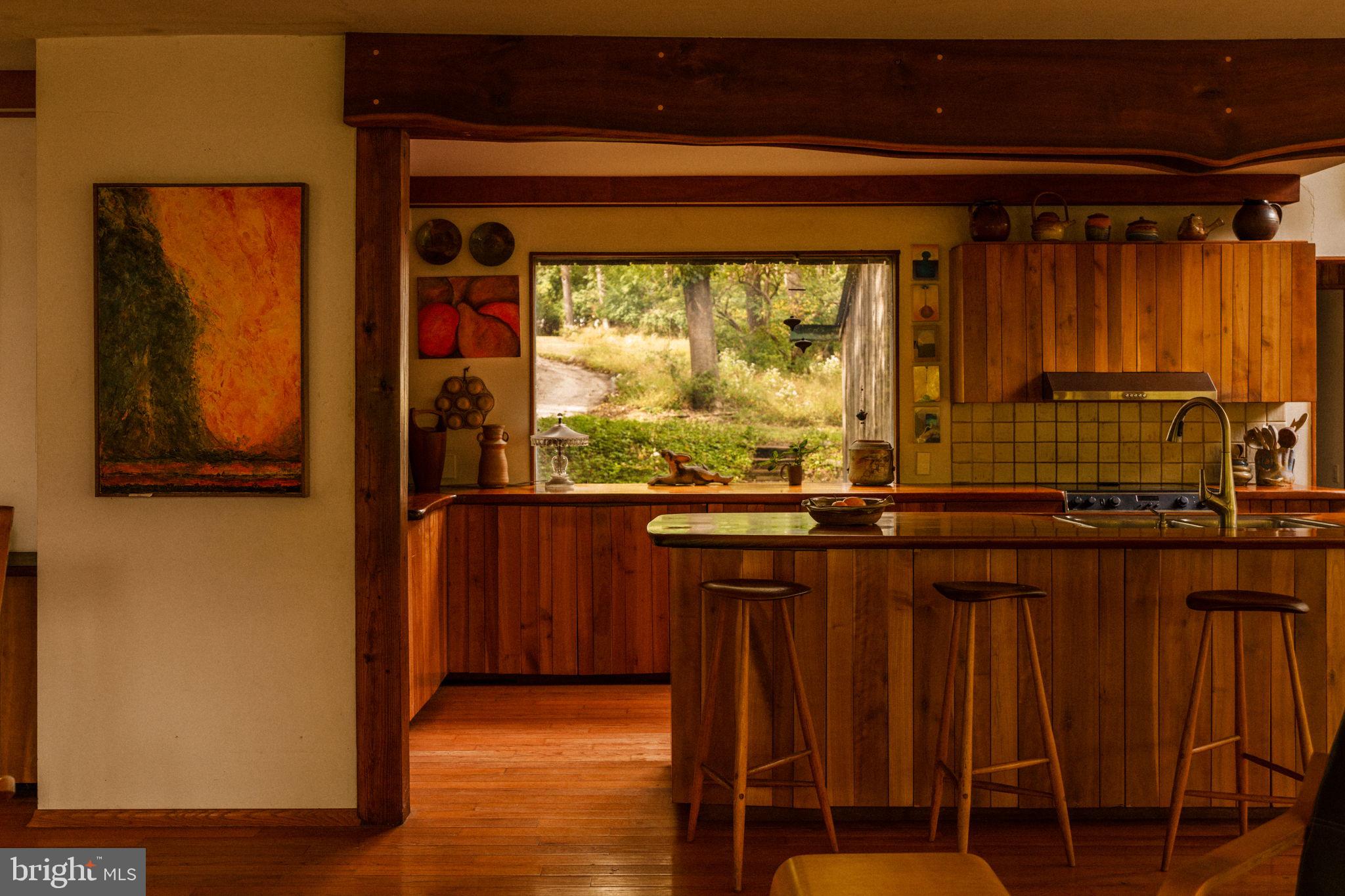 RADNOR HUNT - Residential