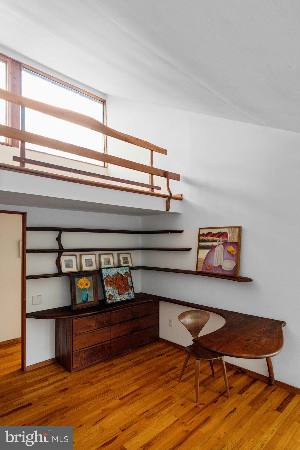 RADNOR HUNT - Residential