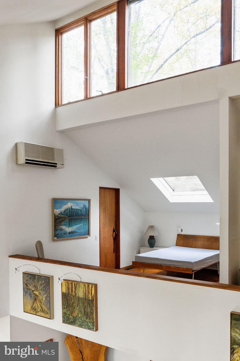 RADNOR HUNT - Residential