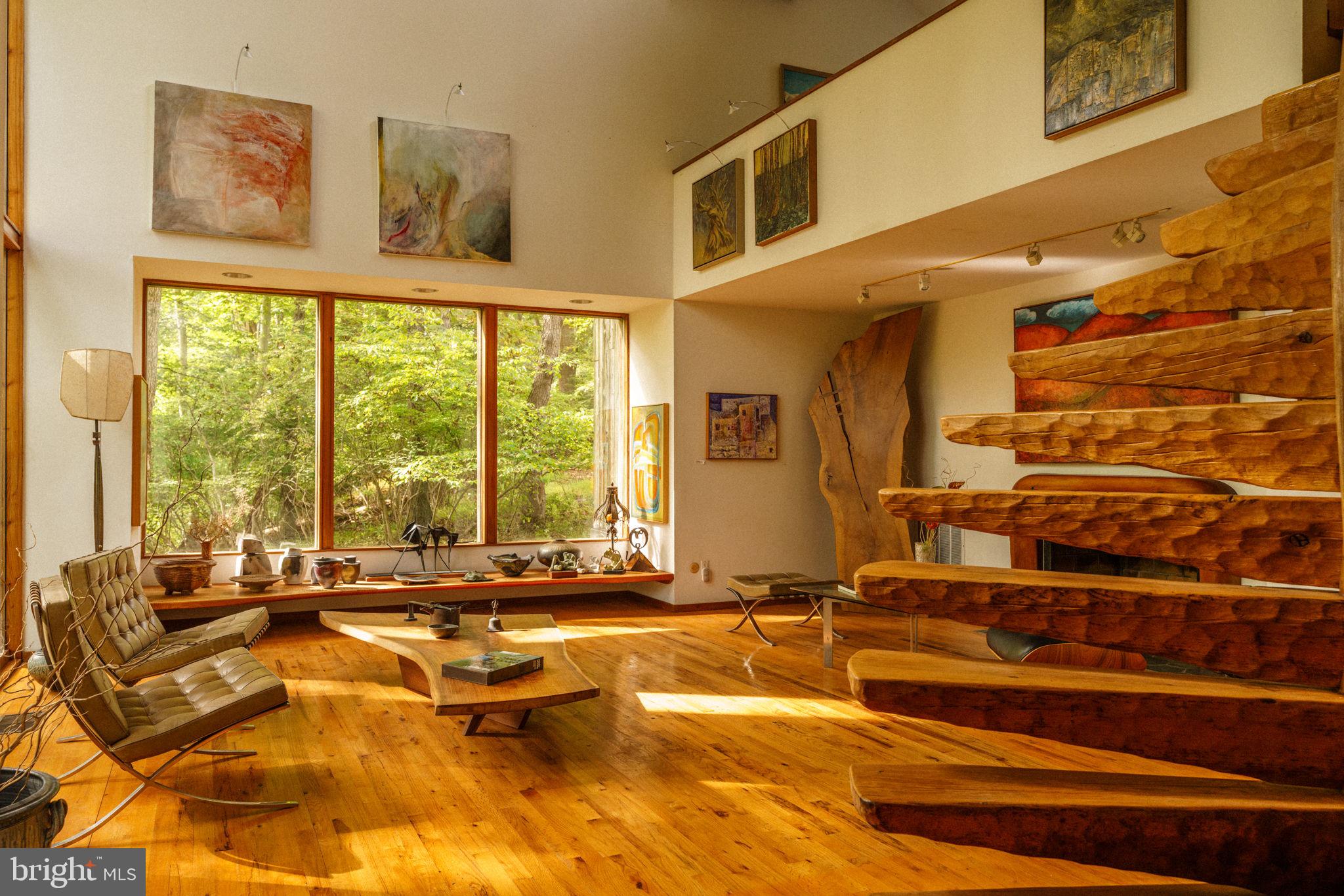 RADNOR HUNT - Residential