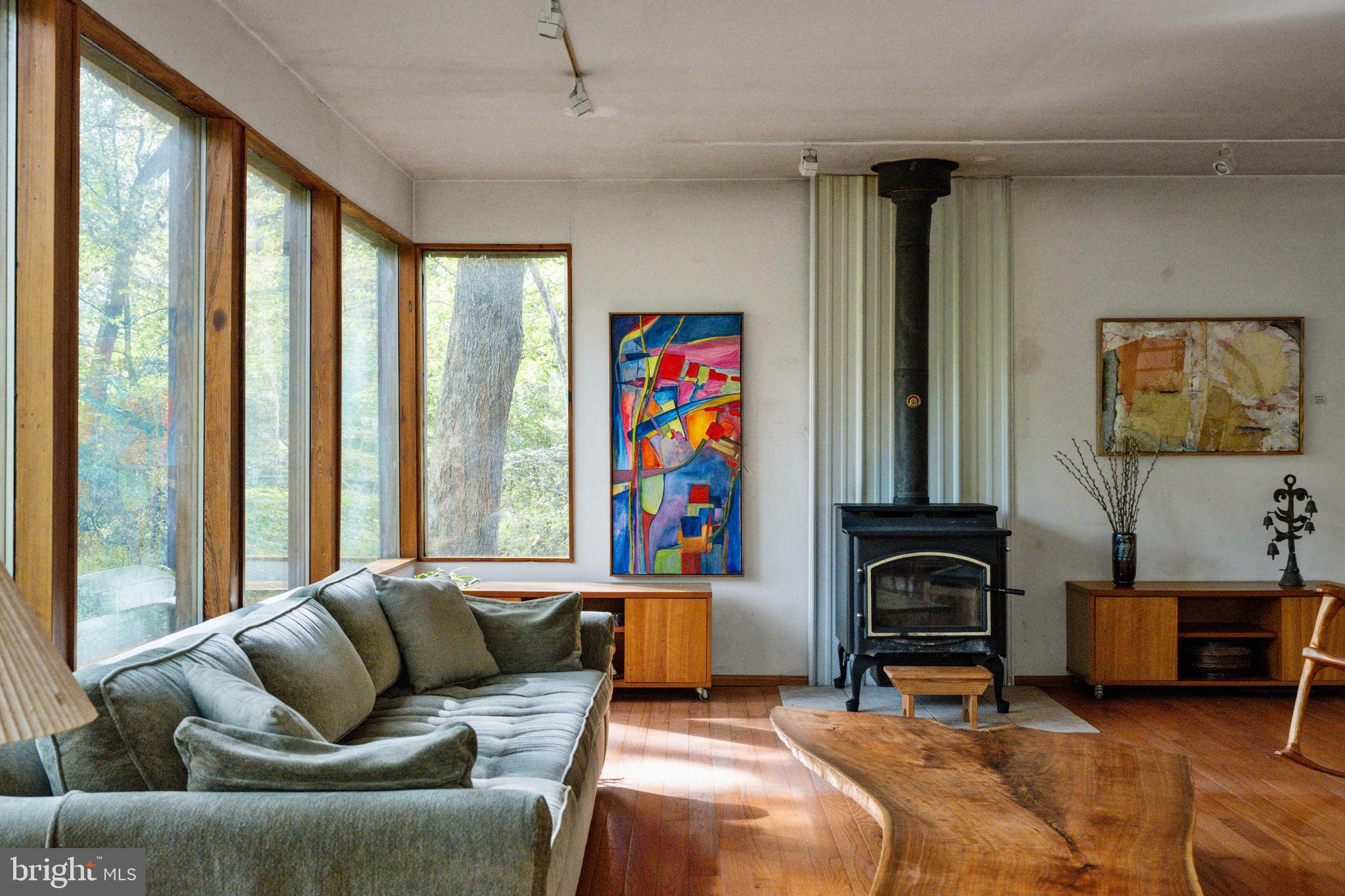 RADNOR HUNT - Residential