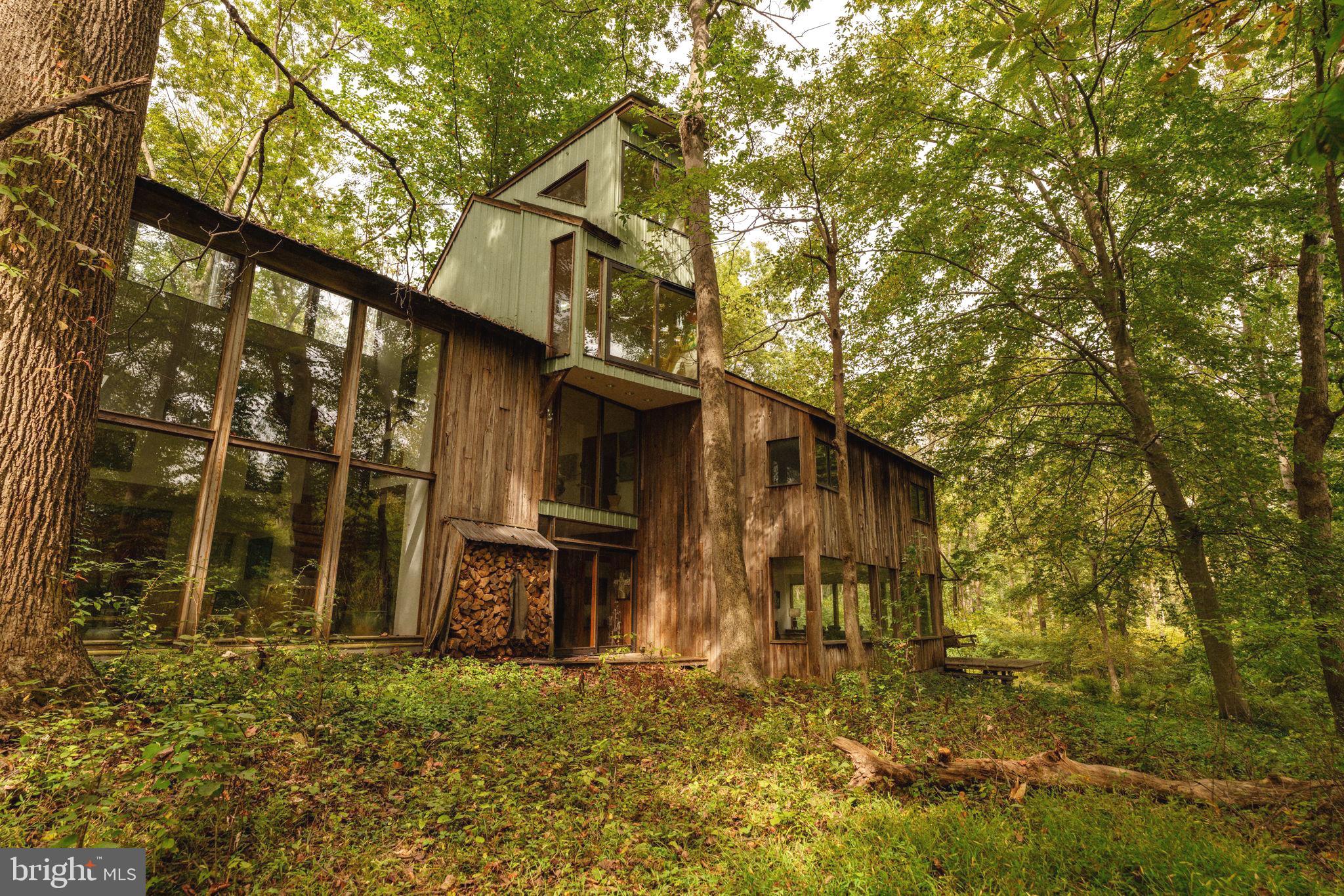 RADNOR HUNT - Residential