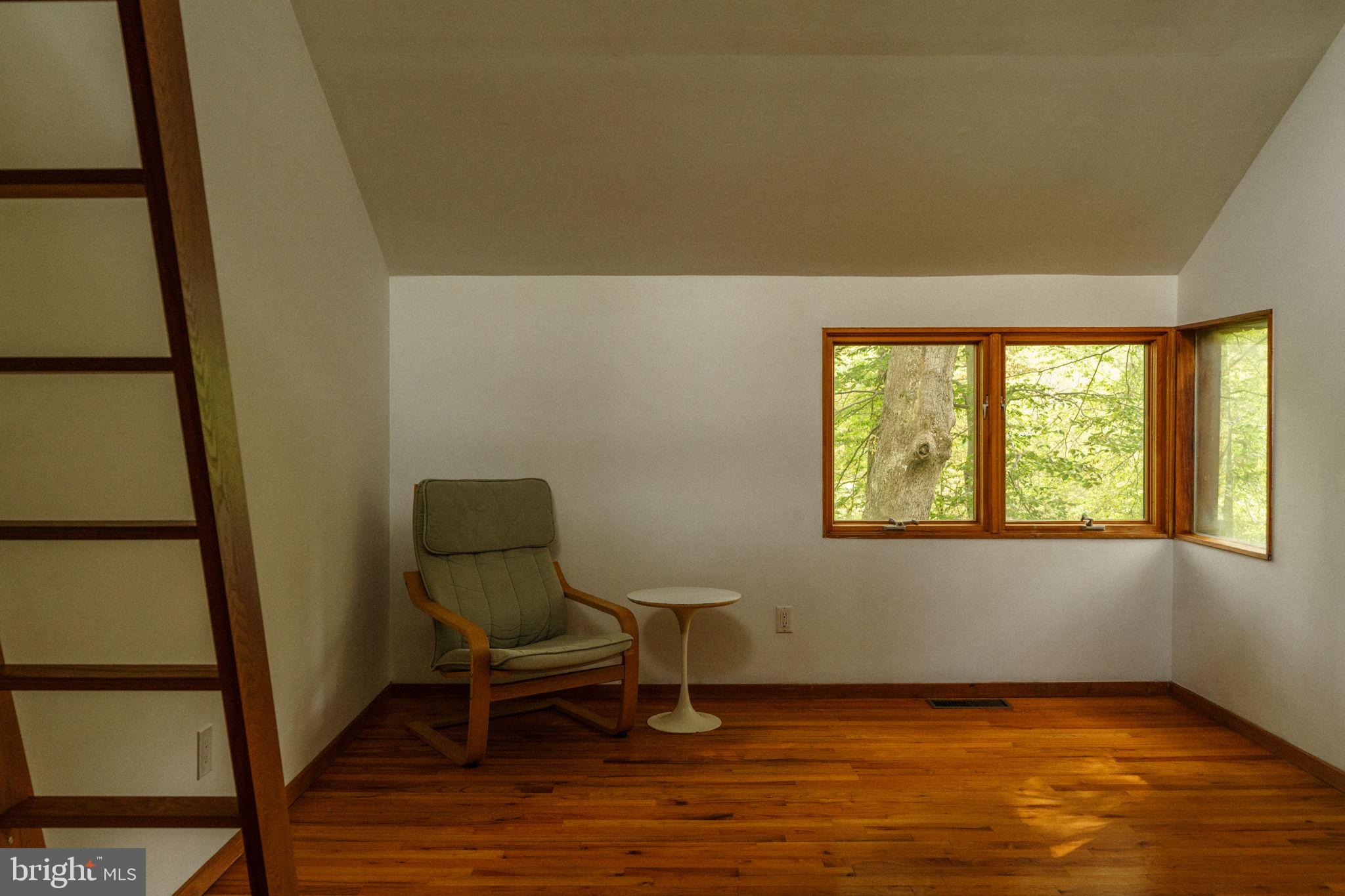 RADNOR HUNT - Residential