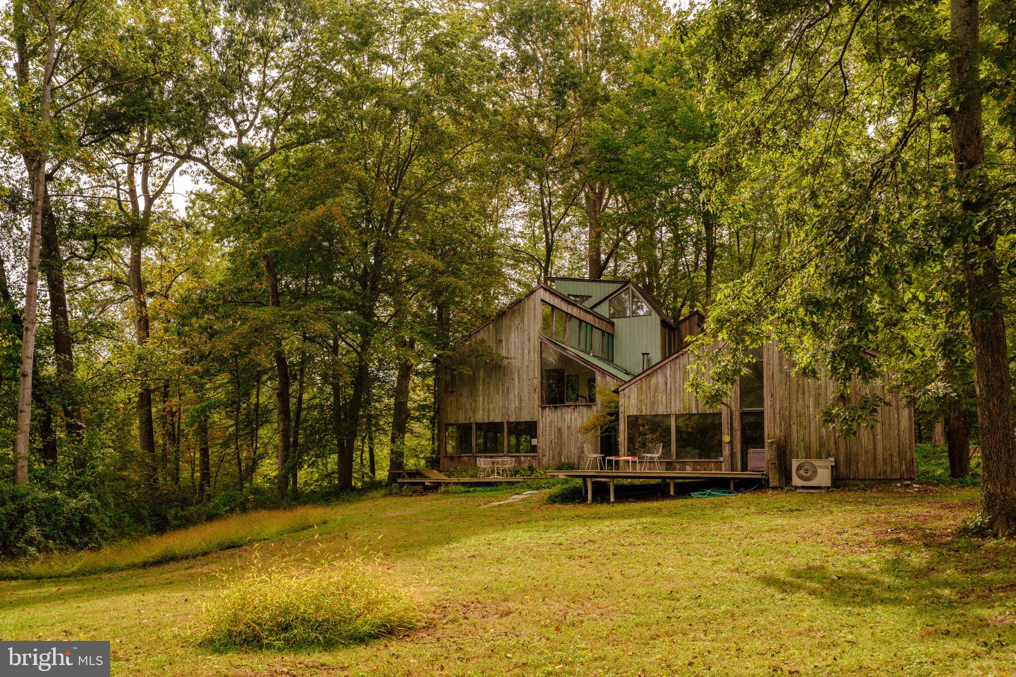 RADNOR HUNT - Residential