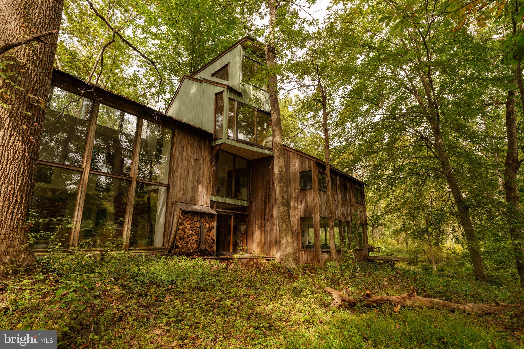 RADNOR HUNT - Residential