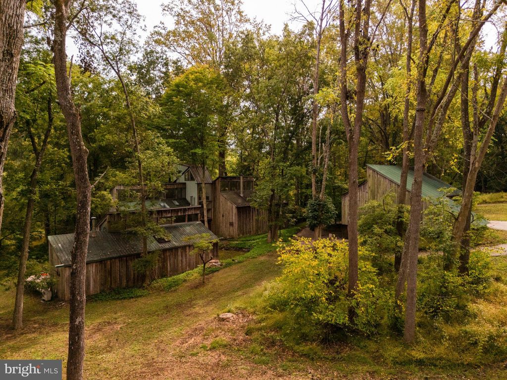 Photo of 36 Rabbit Run Road, MALVERN, PA 19355 (MLS # PACT2110482)