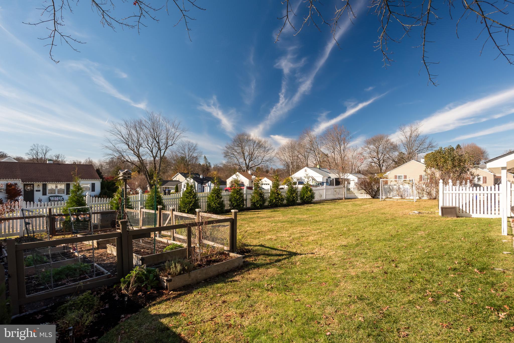 PAOLI GARDENS - Residential