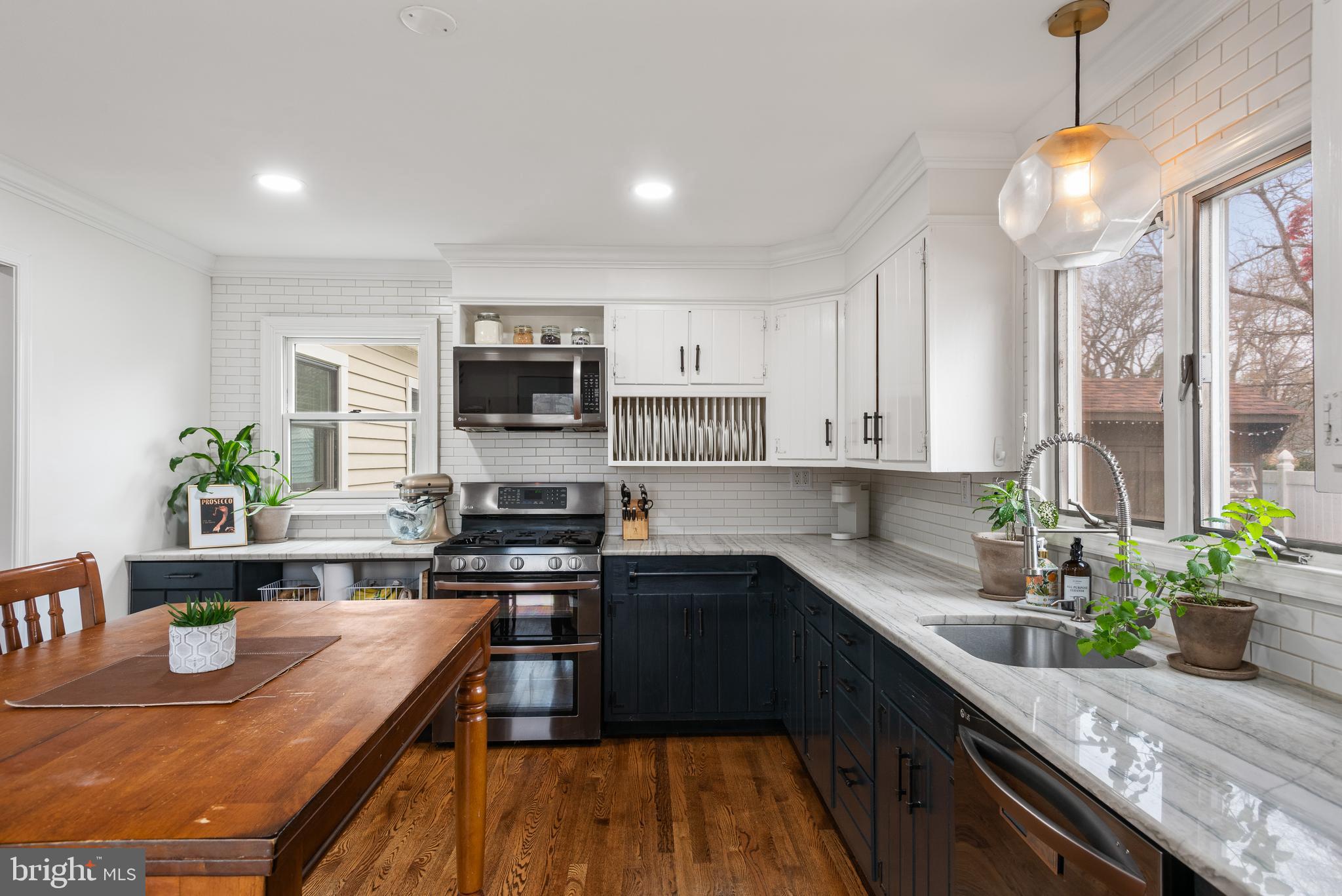 PAOLI GARDENS - Residential