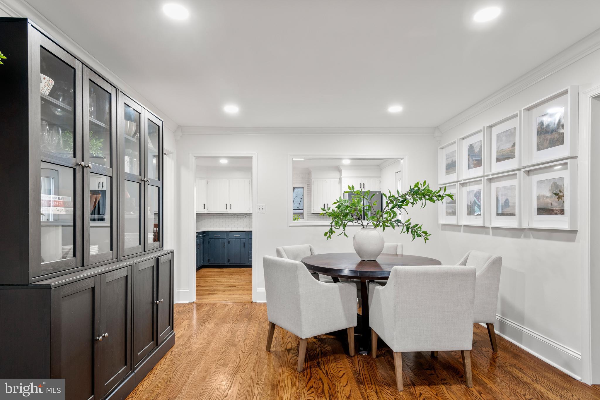 PAOLI GARDENS - Residential