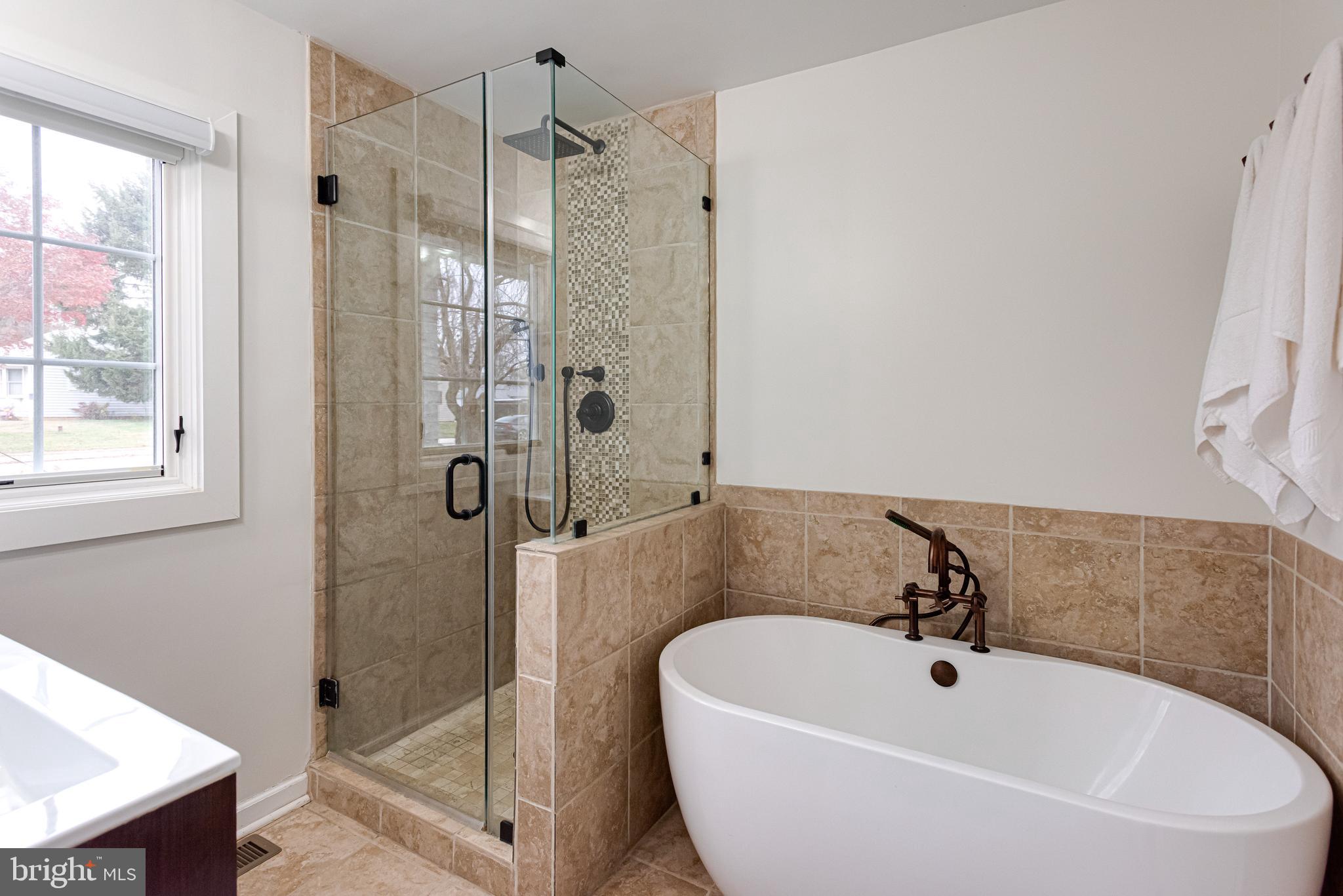 PAOLI GARDENS - Residential