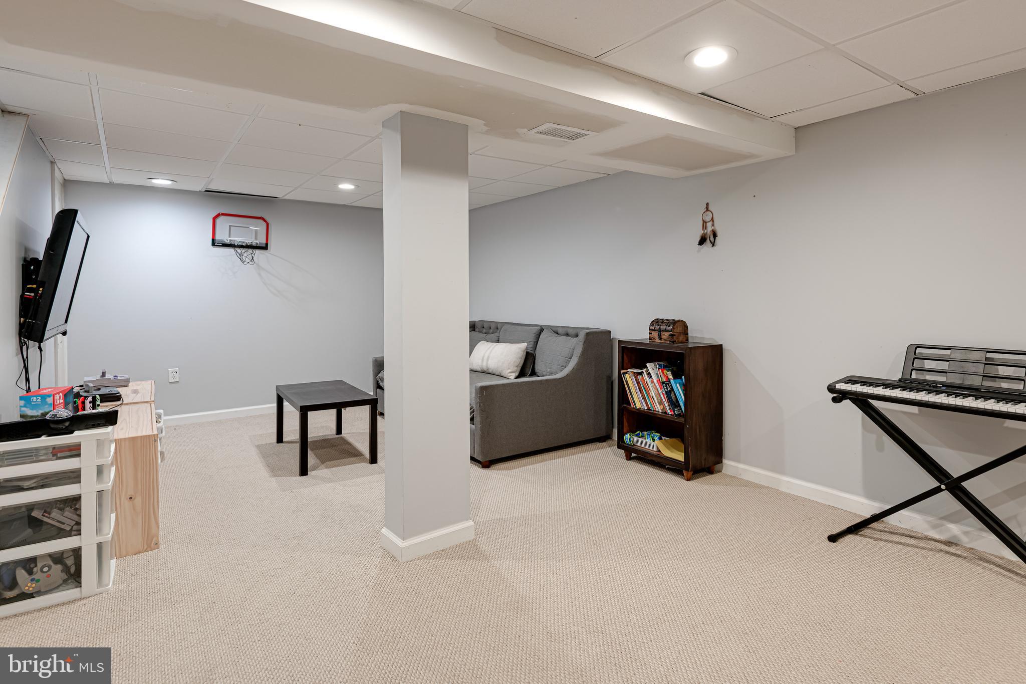 PAOLI GARDENS - Residential