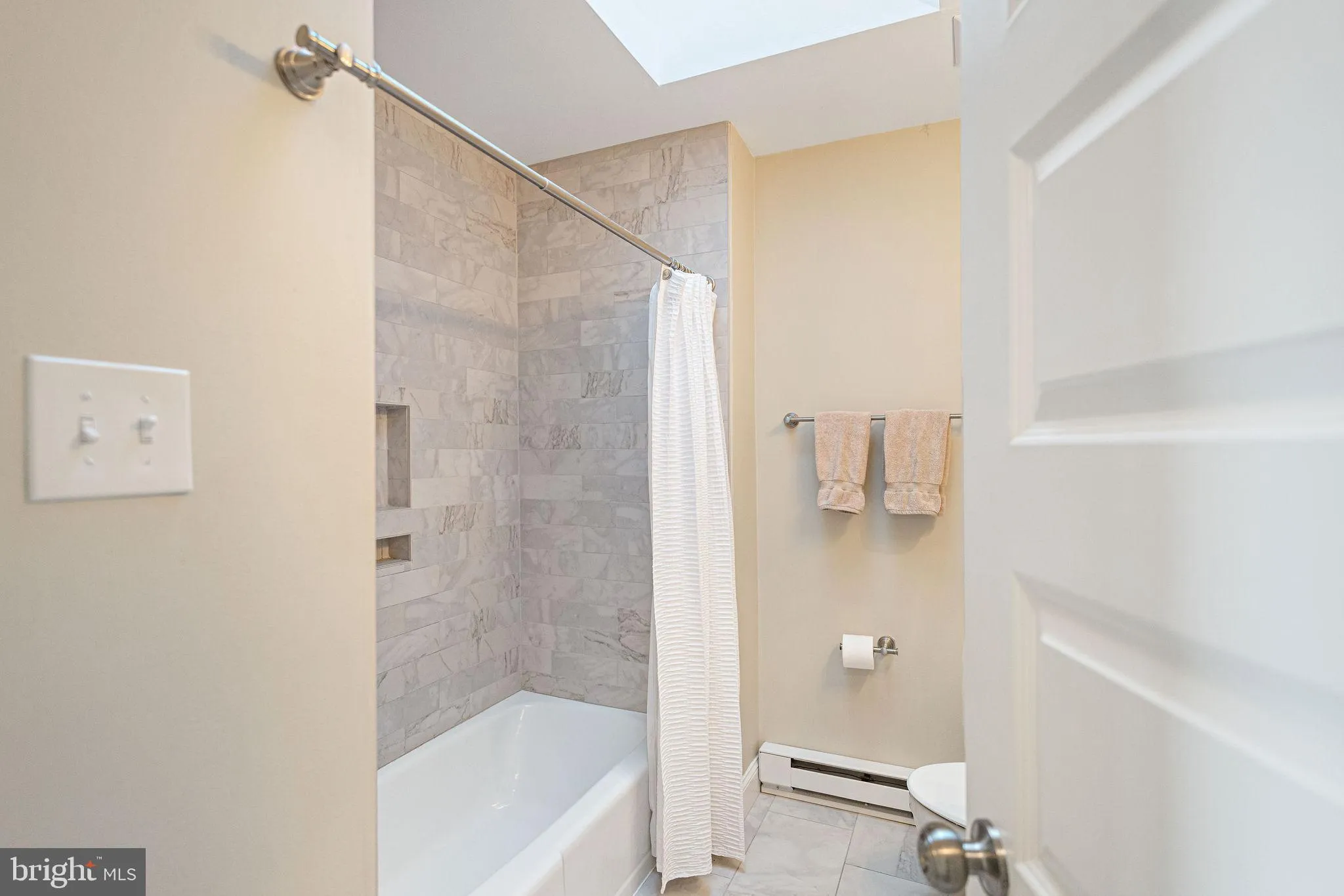 Rehoboth Beach, Delaware 19971, United States, 3 Bedrooms Bedrooms, ,2 BathroomsBathrooms,Residential,Active,109830