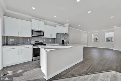5048 Silver Oak Drive, Rosedale, MD MLS: MDBC2127662