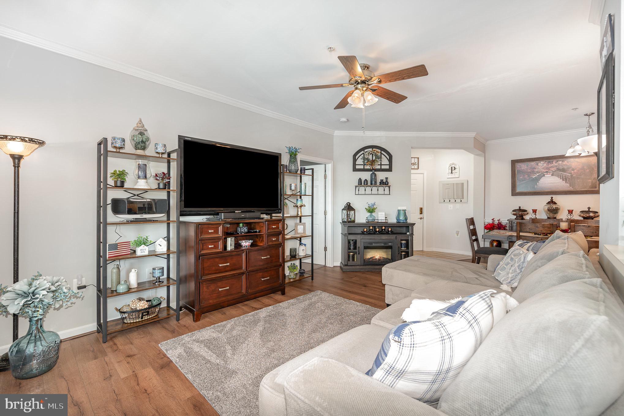 1300 SCOTTSDALE DRIVE R 166