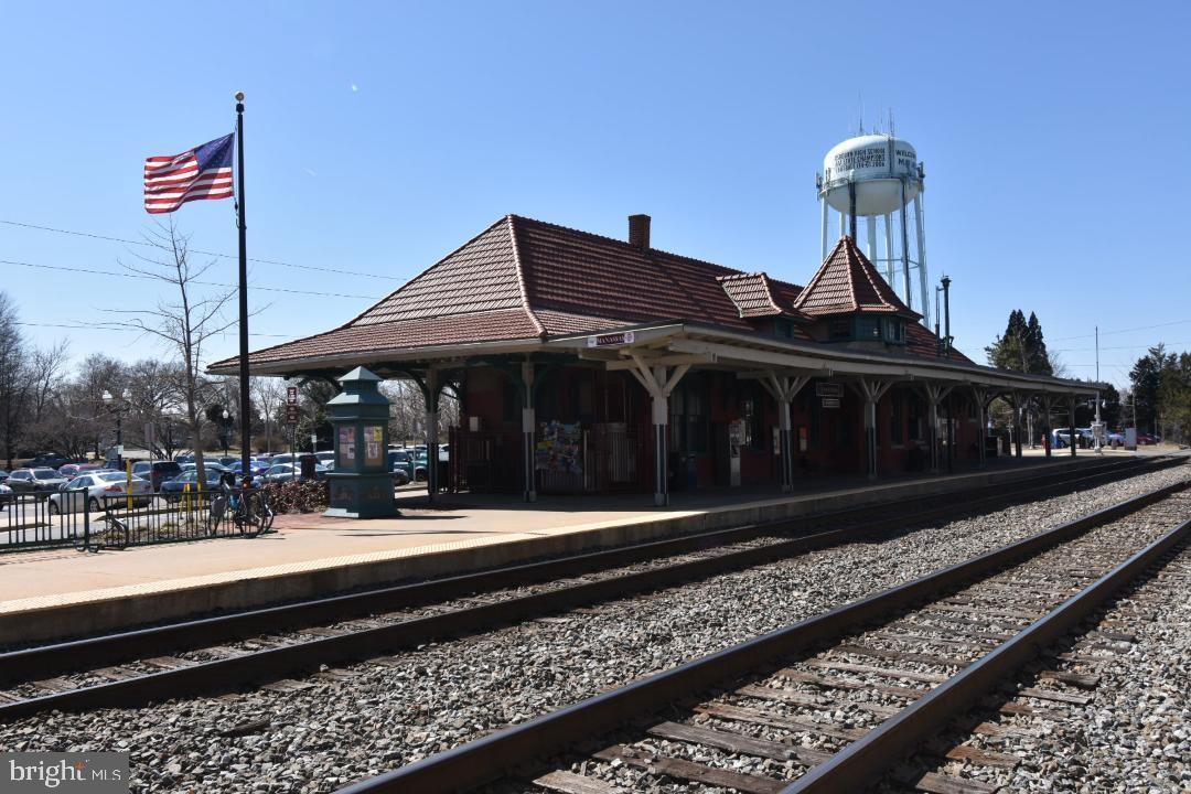 SUMNER LAKE - Residential