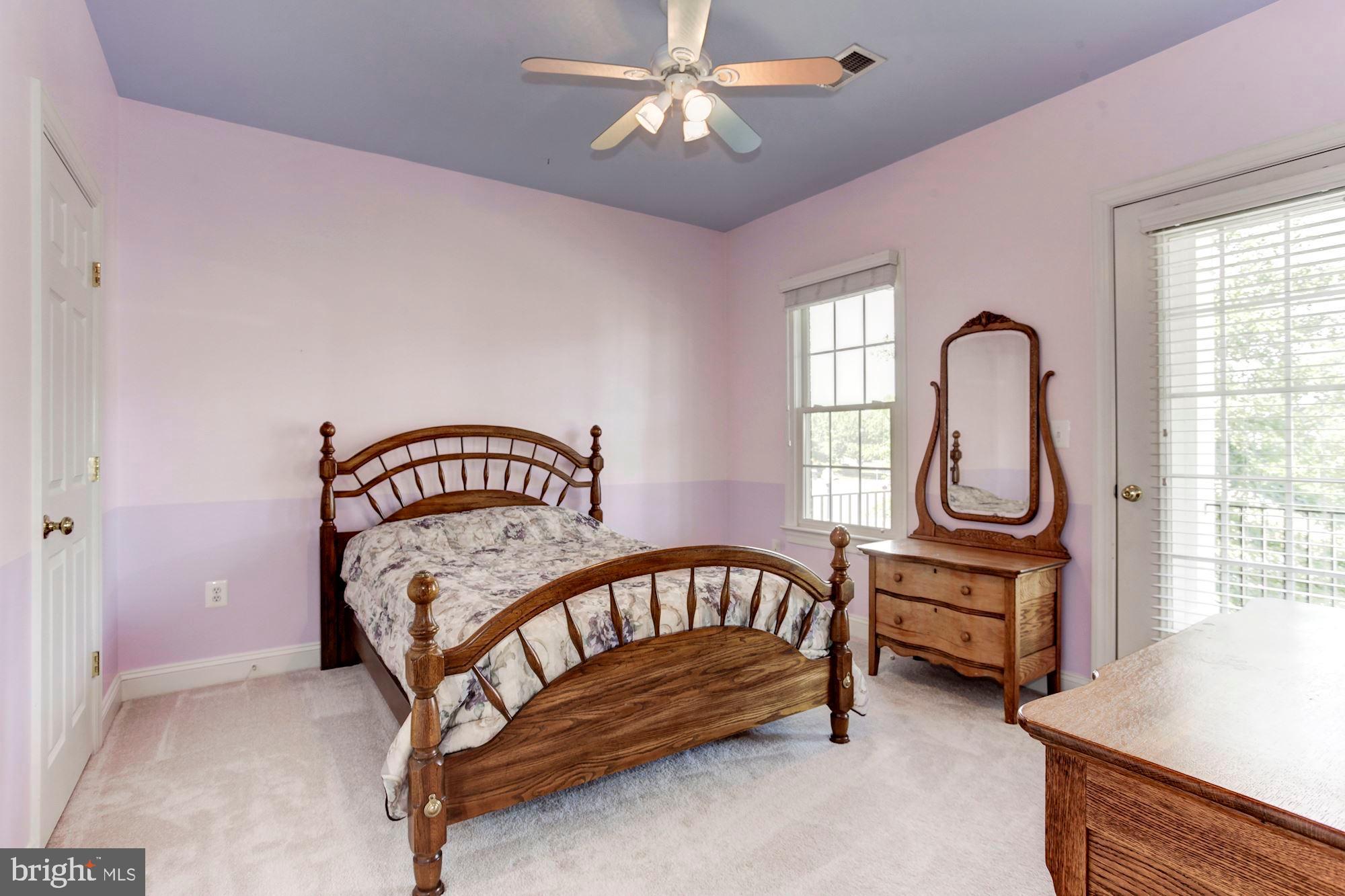 SUMNER LAKE - Residential