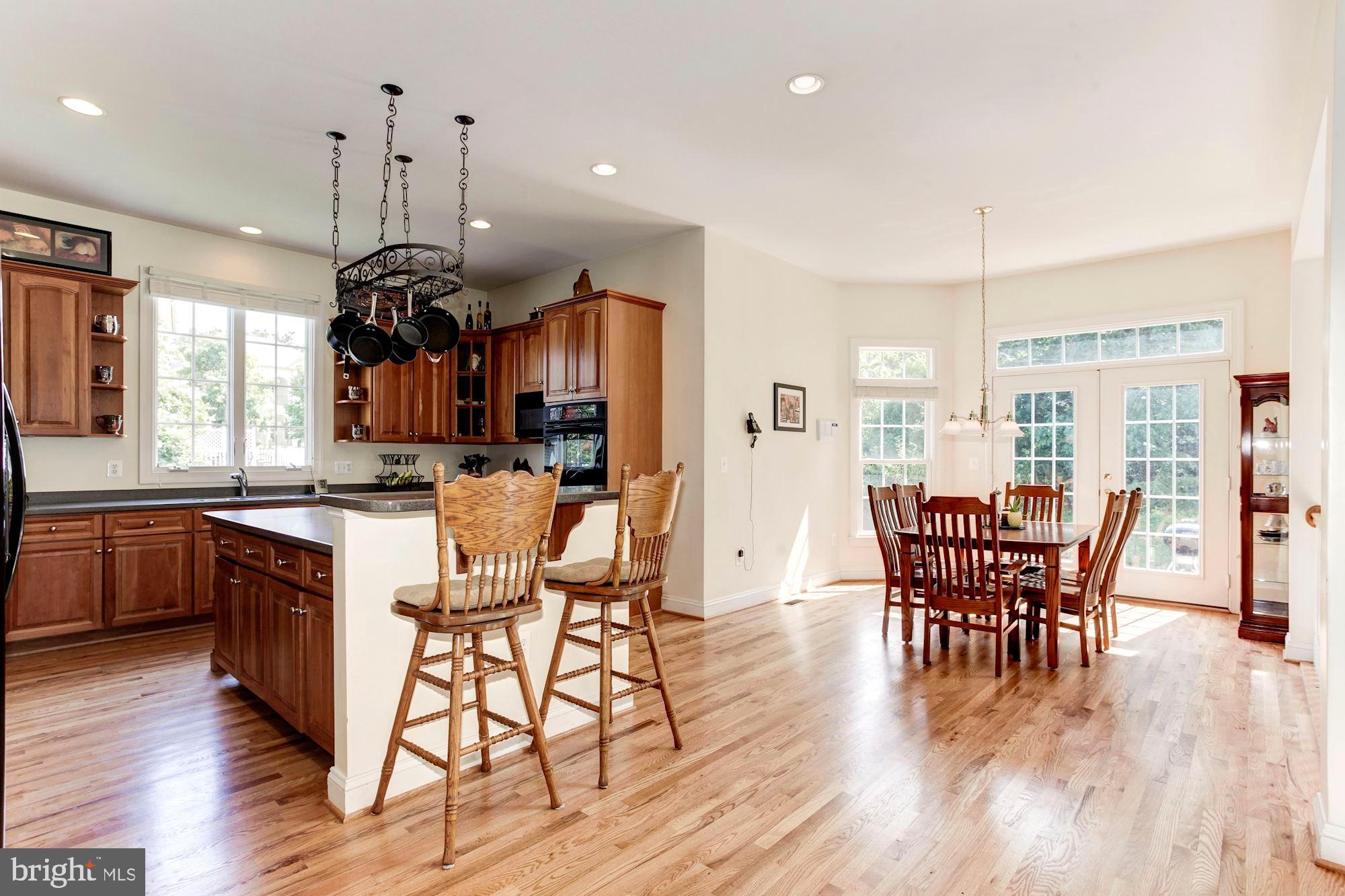 SUMNER LAKE - Residential