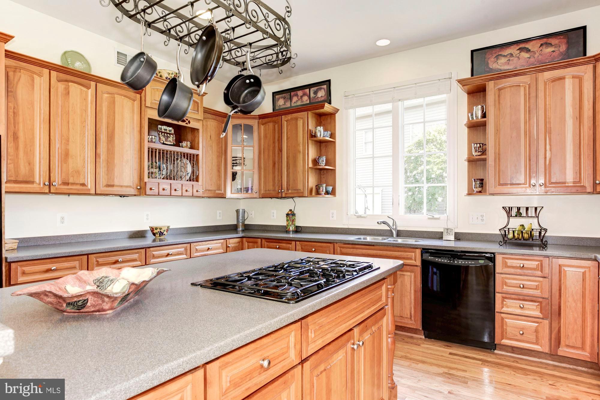 SUMNER LAKE - Residential