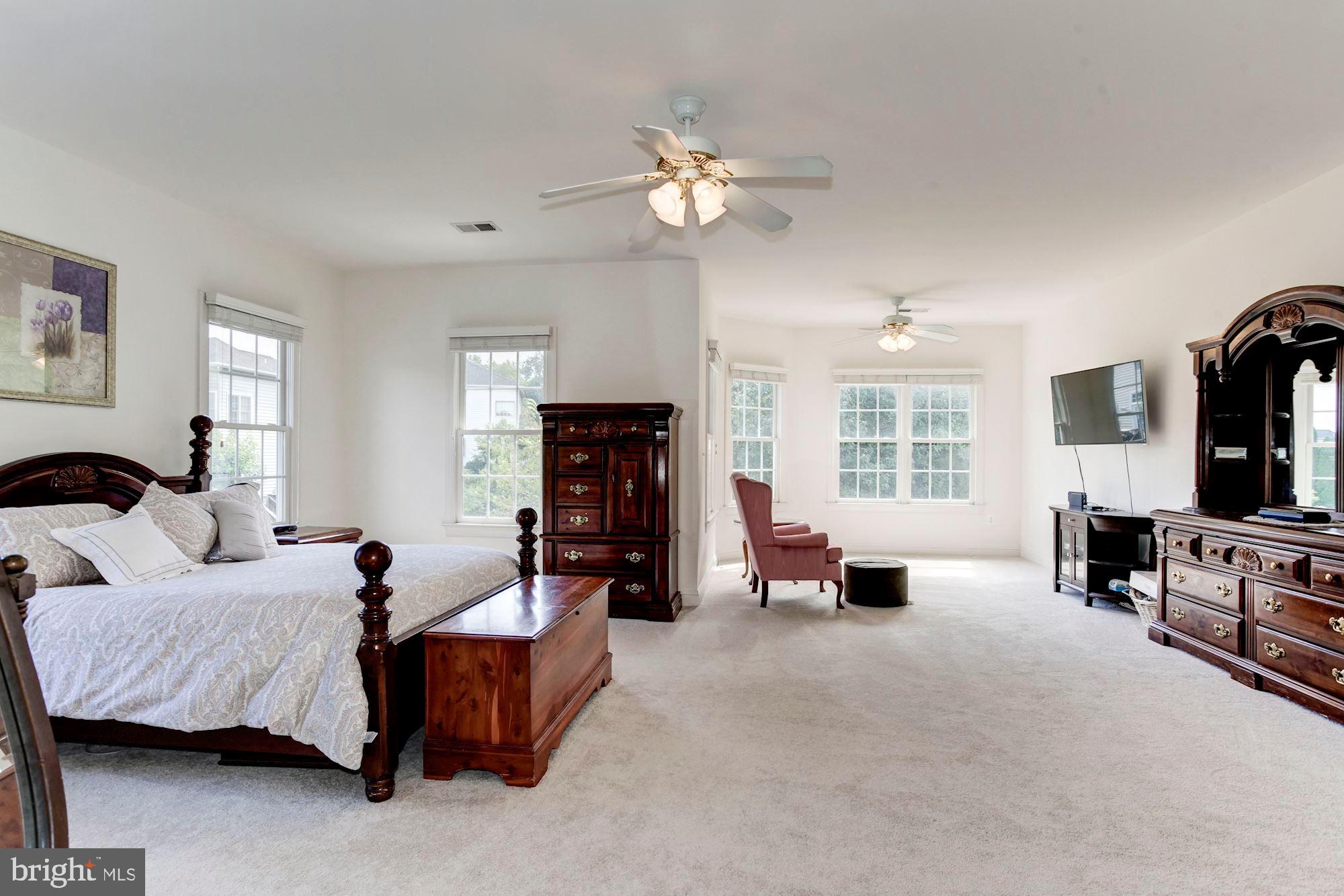 SUMNER LAKE - Residential