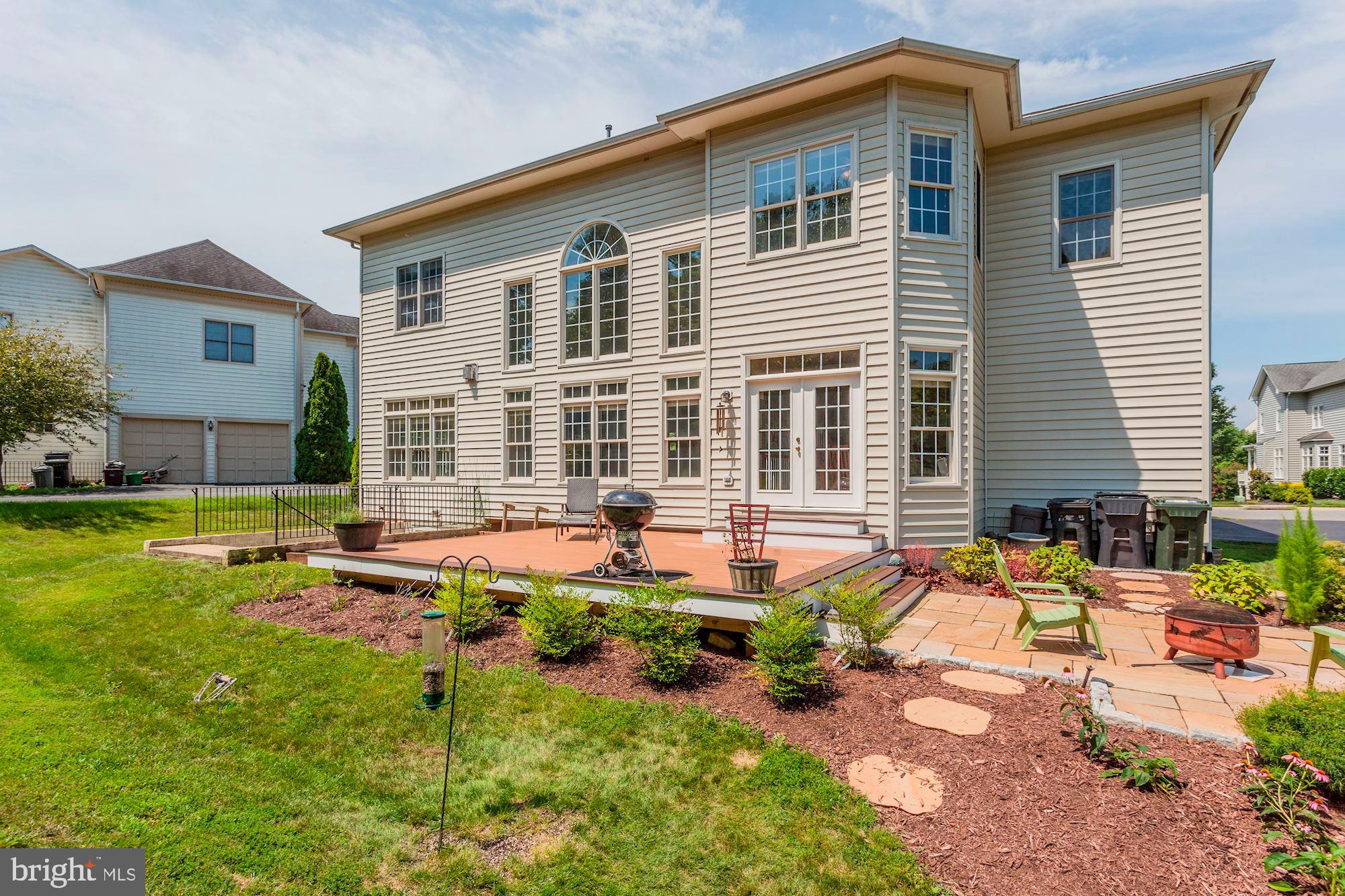 SUMNER LAKE - Residential