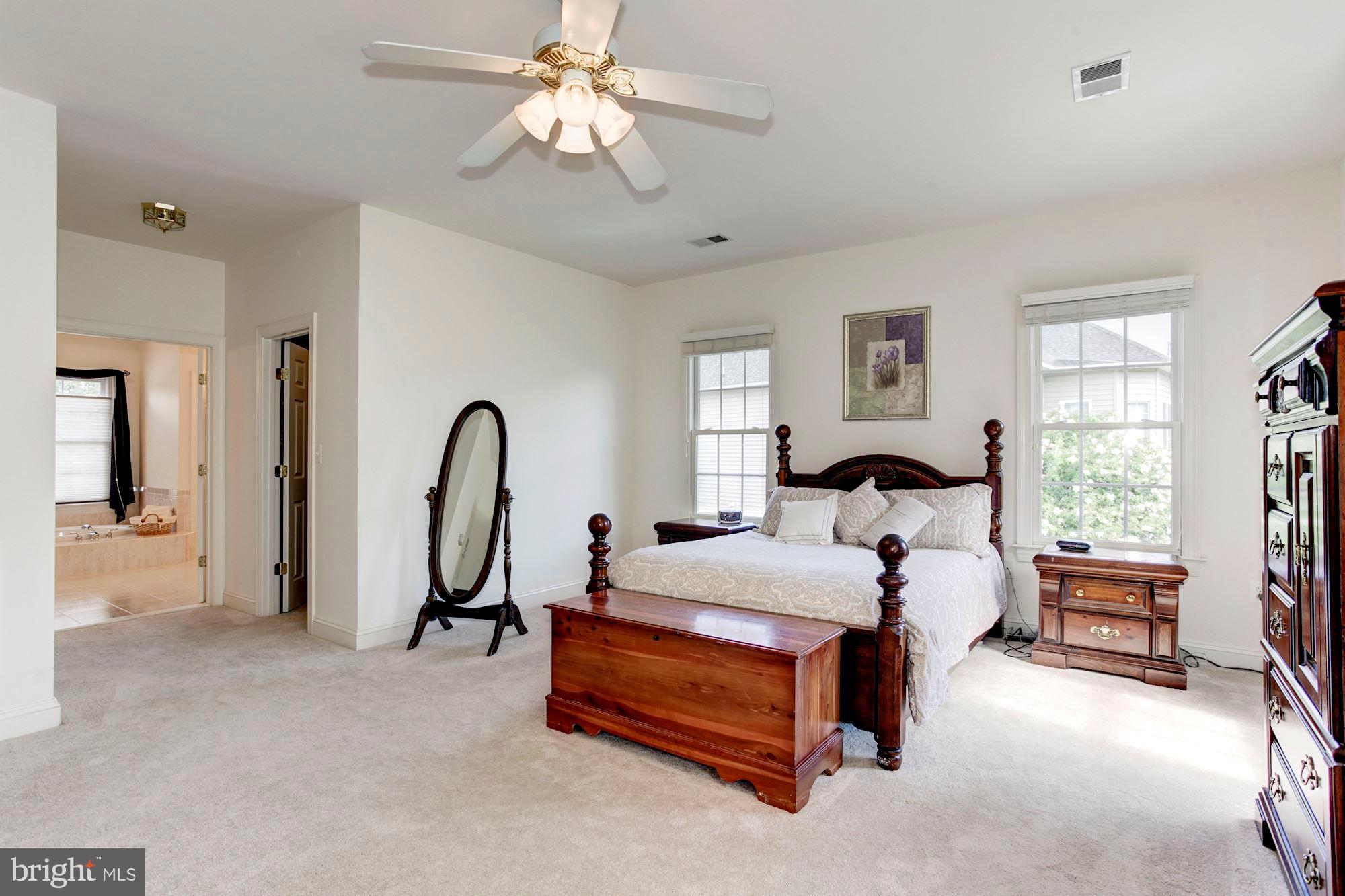 SUMNER LAKE - Residential