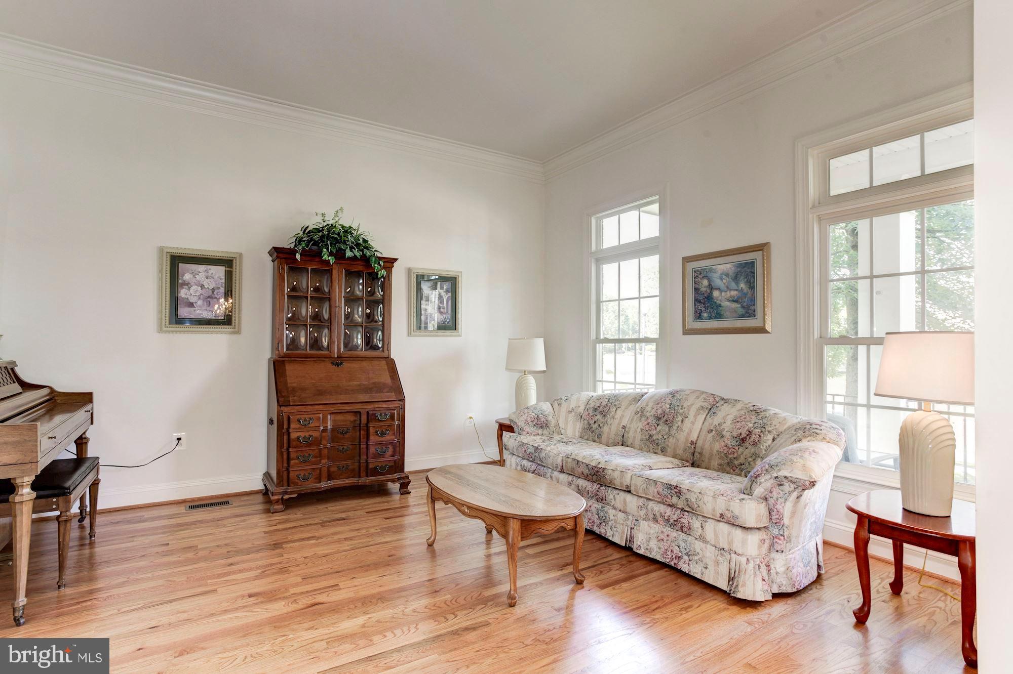 SUMNER LAKE - Residential