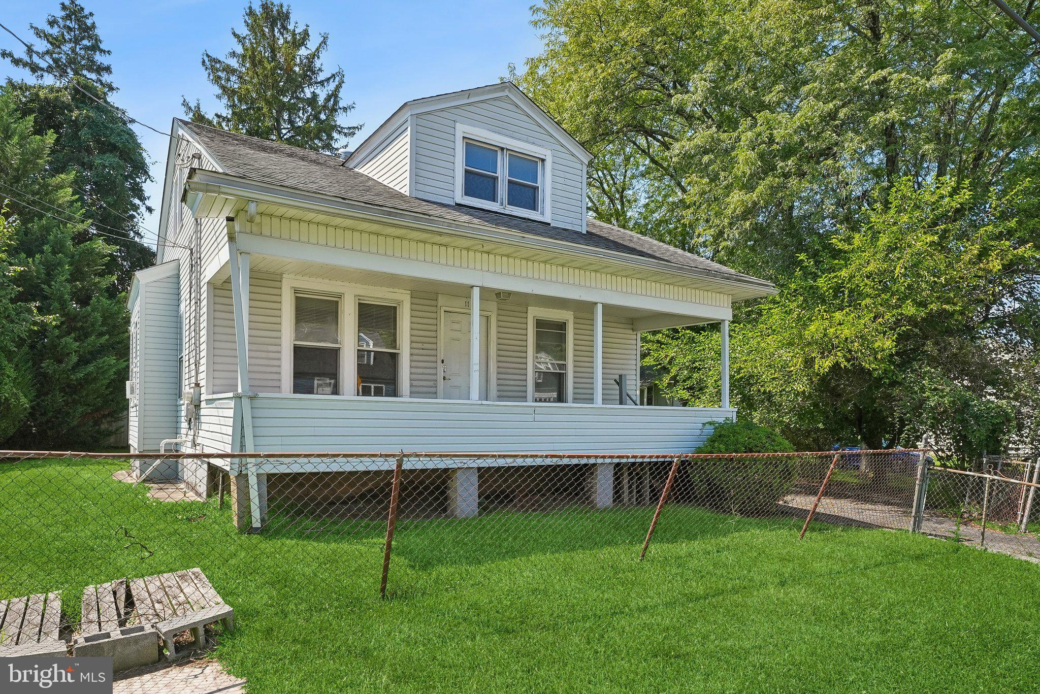 11 MAIN BLVD