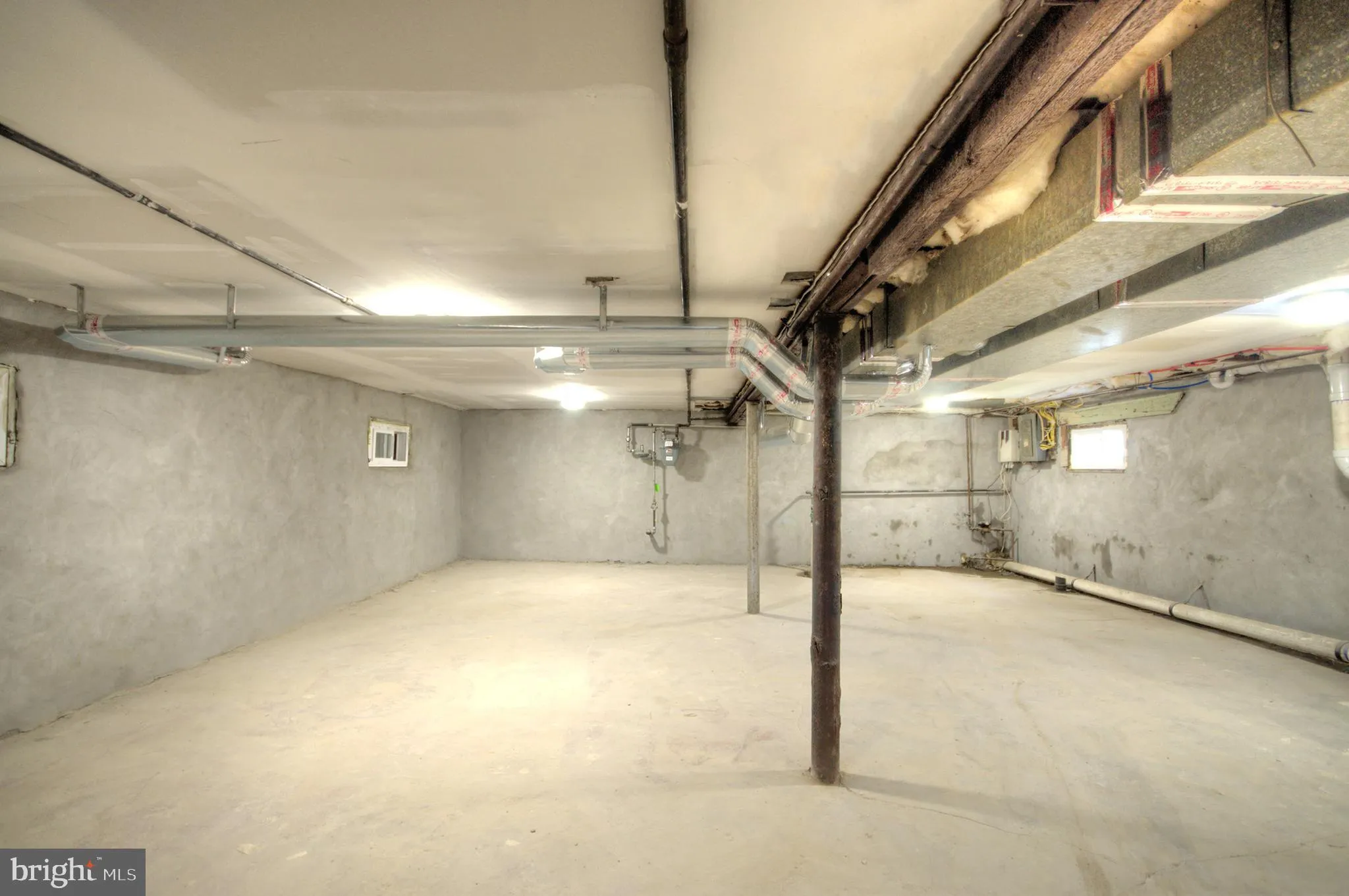 Collingswood, New Jersey 08108, United States, 4 Bedrooms Bedrooms, ,2 BathroomsBathrooms,Residential,Active,253918