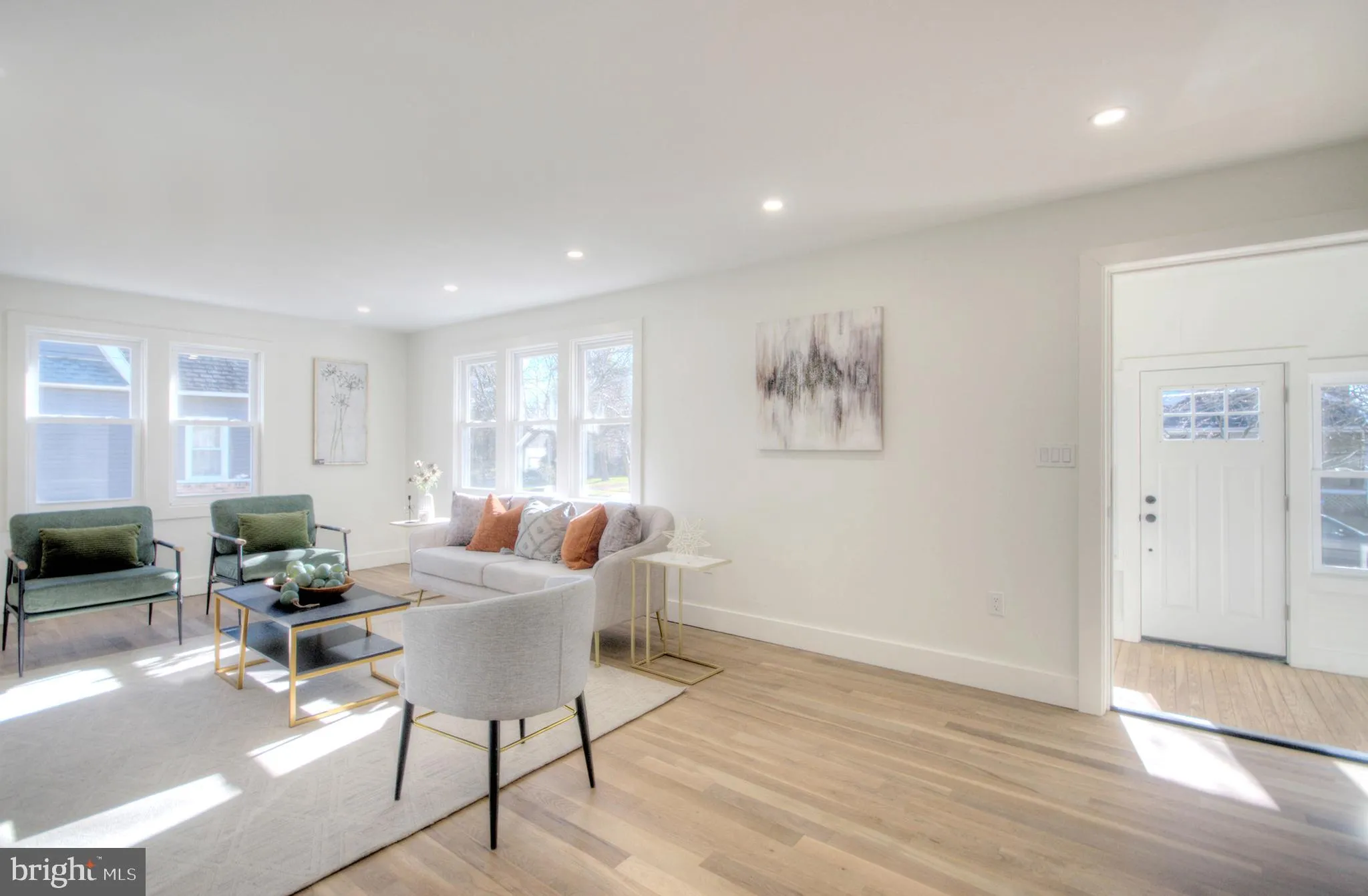 Collingswood, New Jersey 08108, United States, 4 Bedrooms Bedrooms, ,2 BathroomsBathrooms,Residential,Active,253918