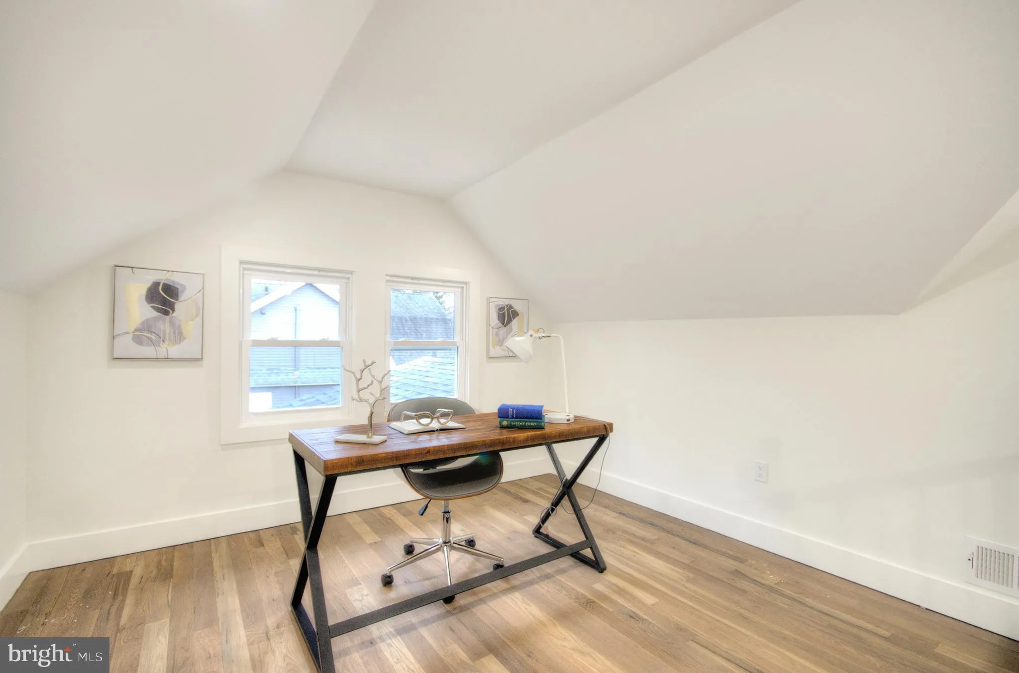 Collingswood, New Jersey 08108, United States, 4 Bedrooms Bedrooms, ,2 BathroomsBathrooms,Residential,Active,253918