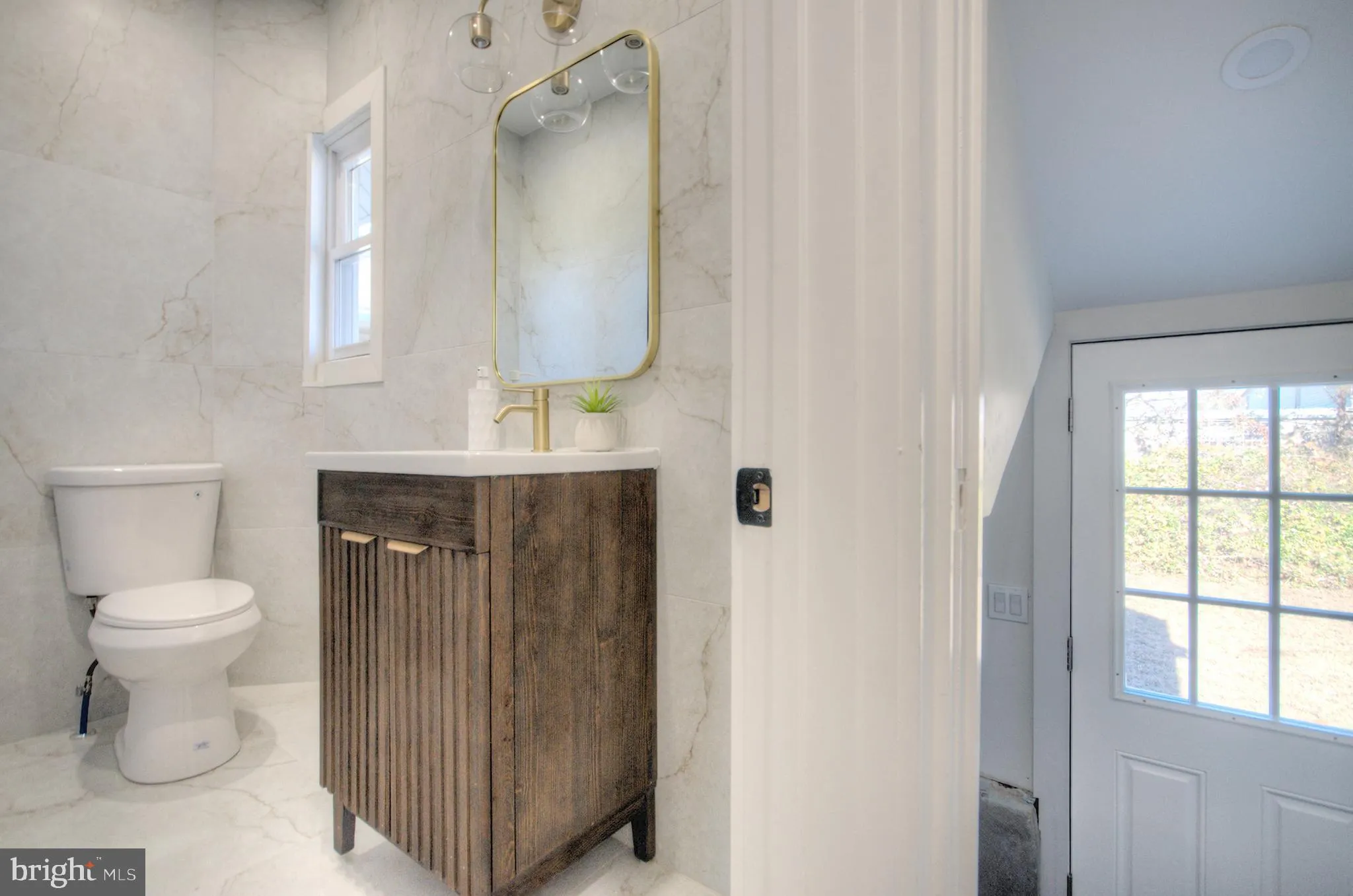 Collingswood, New Jersey 08108, United States, 4 Bedrooms Bedrooms, ,2 BathroomsBathrooms,Residential,Active,253918