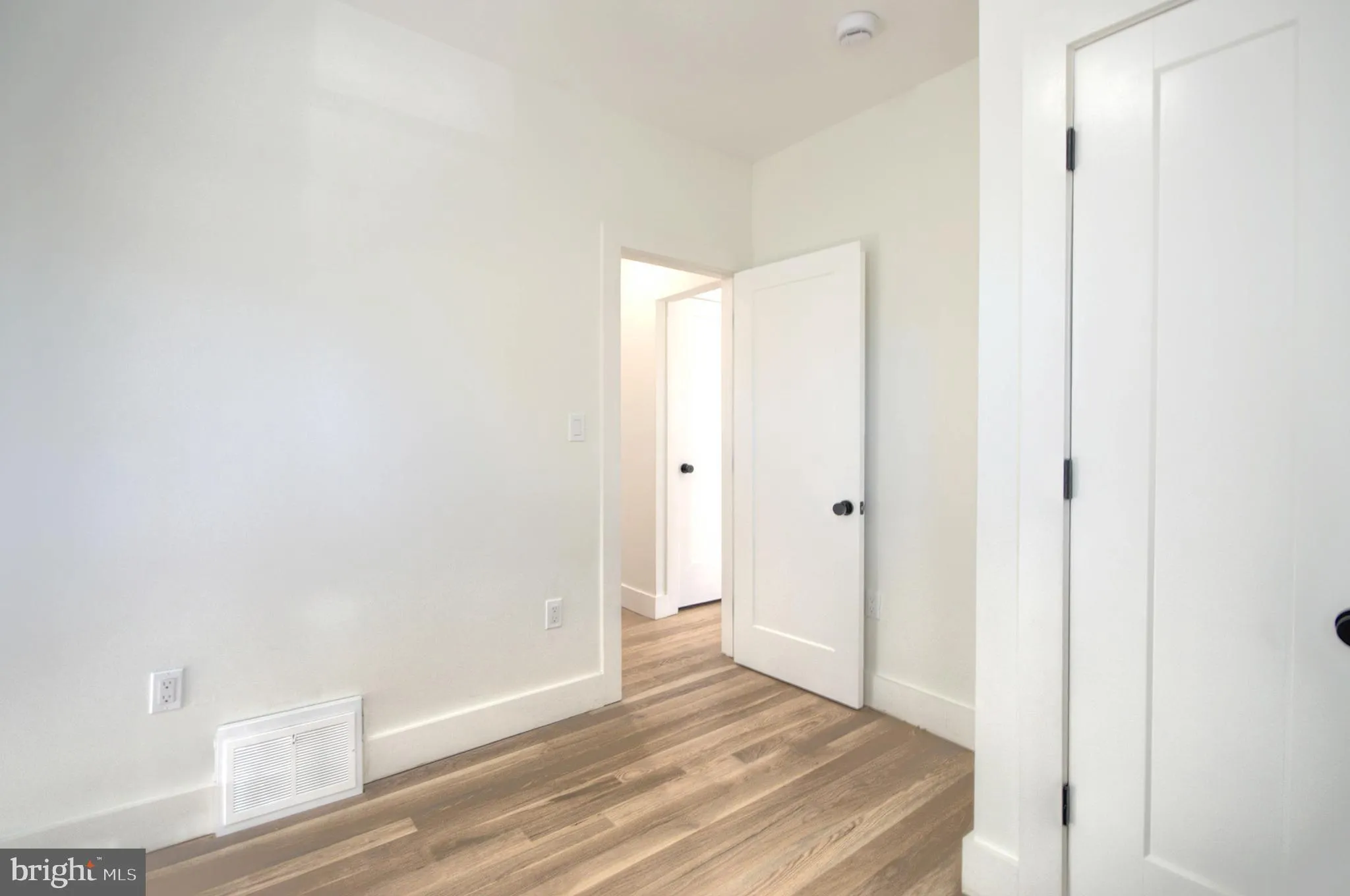 Collingswood, New Jersey 08108, United States, 4 Bedrooms Bedrooms, ,2 BathroomsBathrooms,Residential,Active,253918