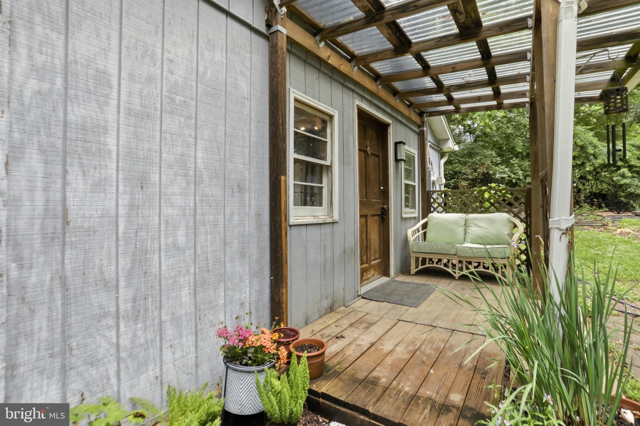 KEYES FERRY ACRES - Residential