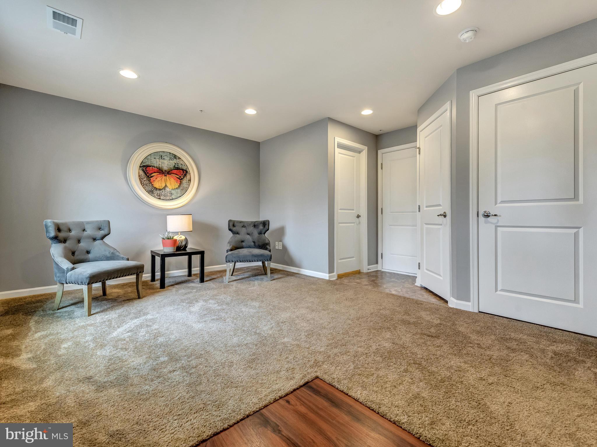 VILLAGES OF URBANA - Residential