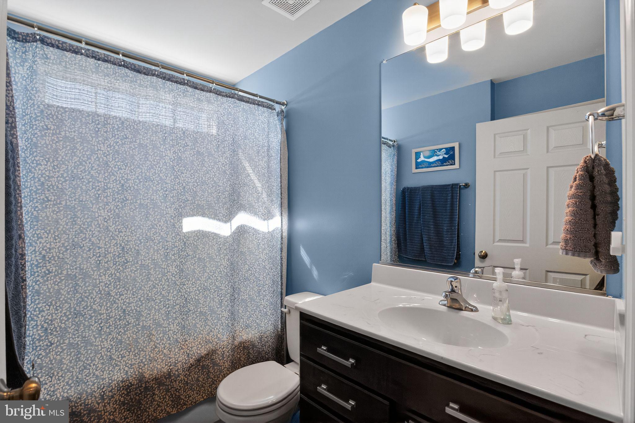 CABIN POINT - Residential