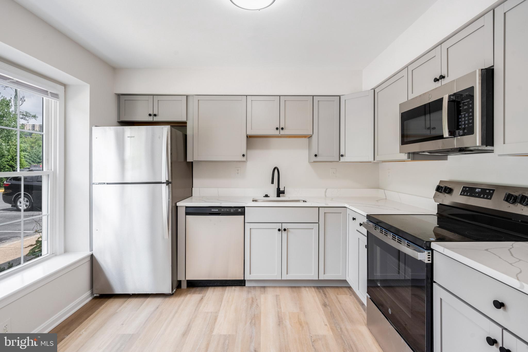 JEFFERSON GREEN - Residential Lease