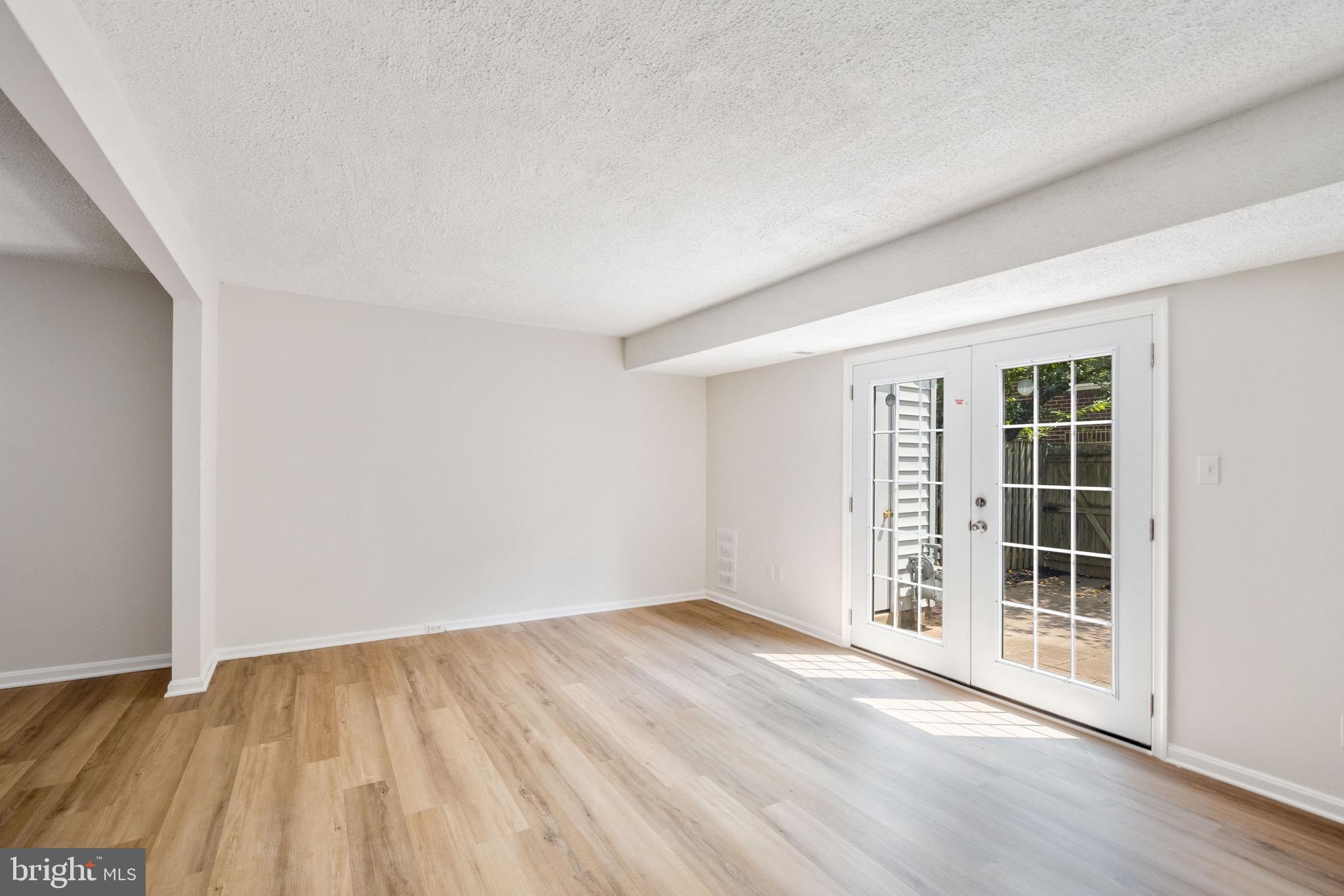 JEFFERSON GREEN - Residential Lease