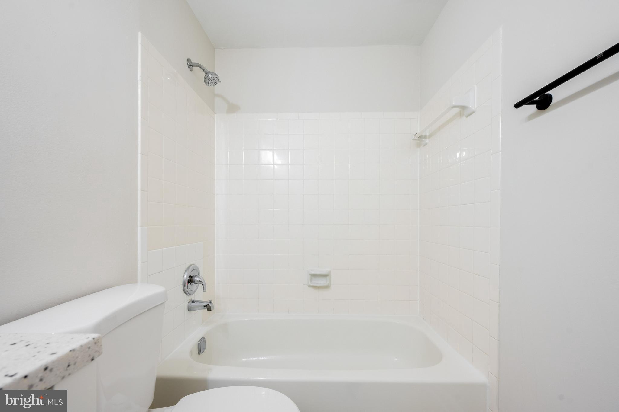 JEFFERSON GREEN - Residential Lease