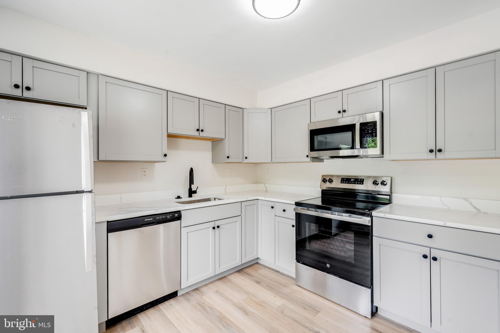 JEFFERSON GREEN - Residential Lease