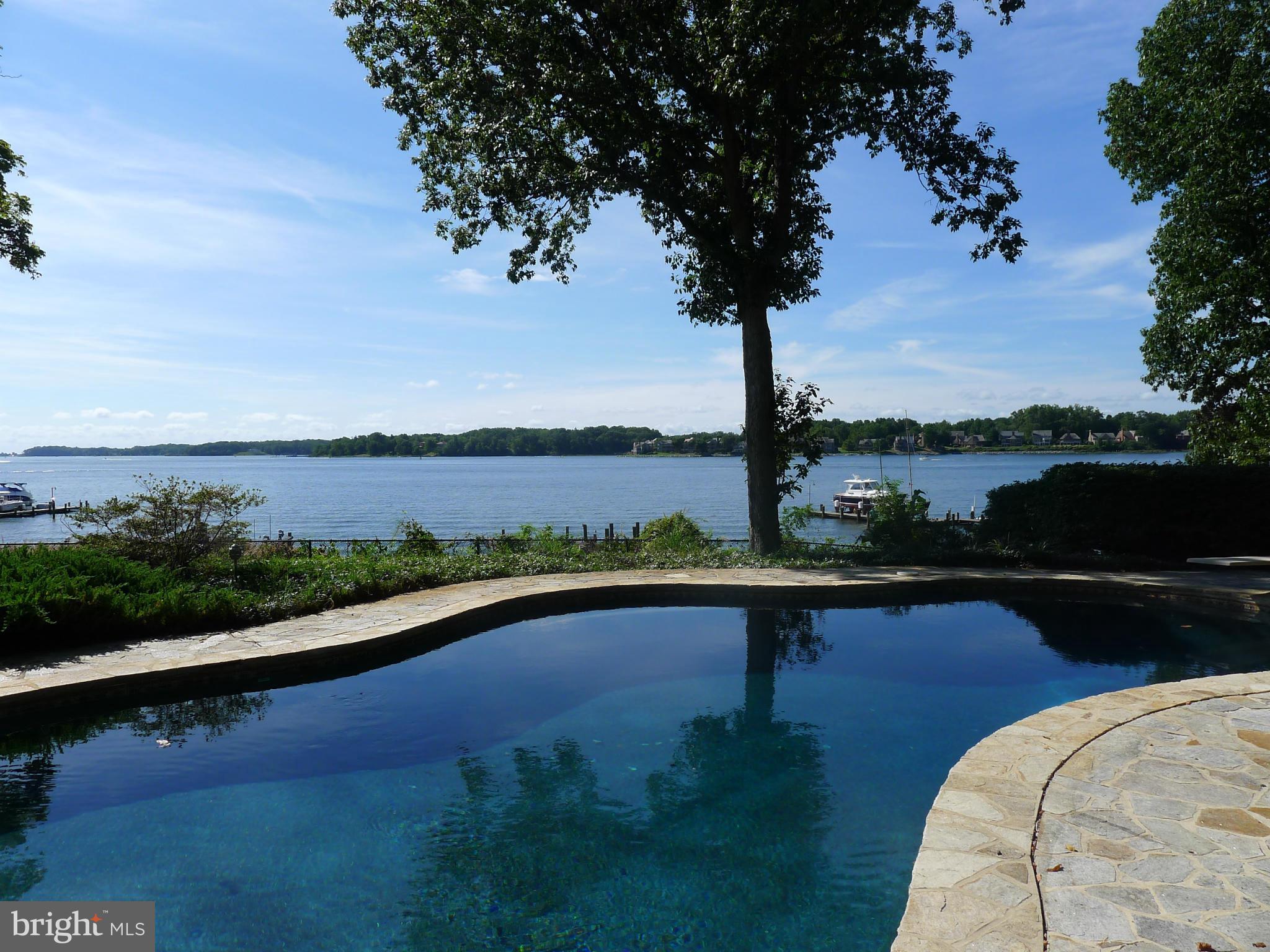 POPLAR POINT - Residential