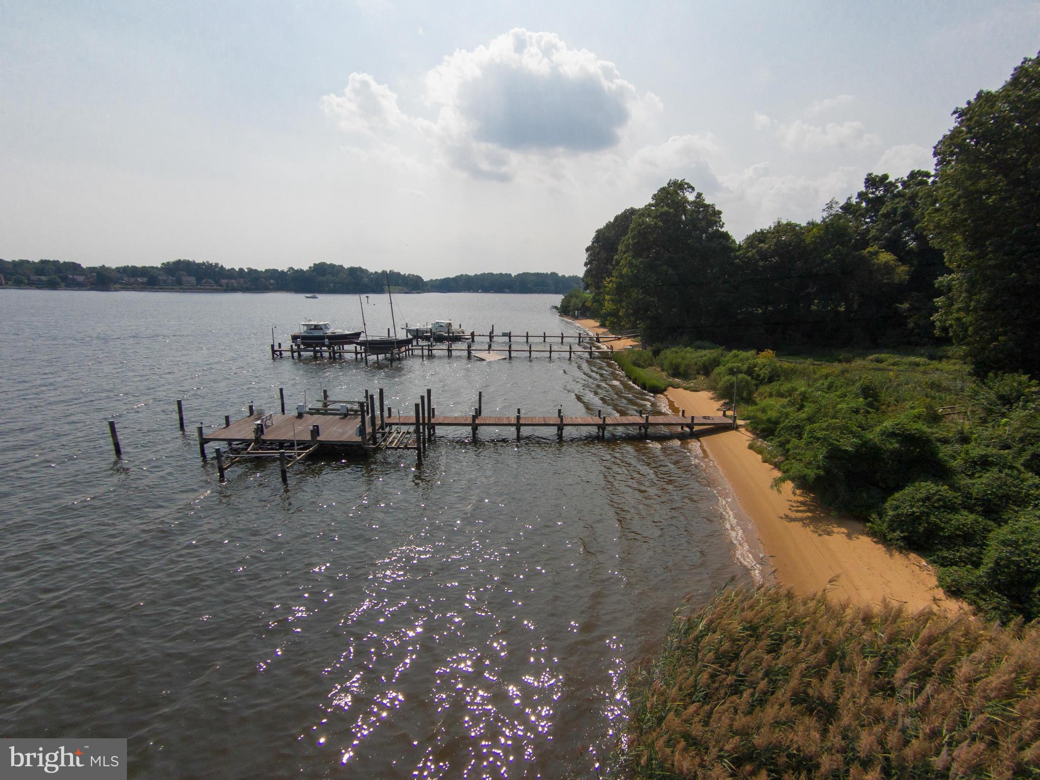 POPLAR POINT - Residential